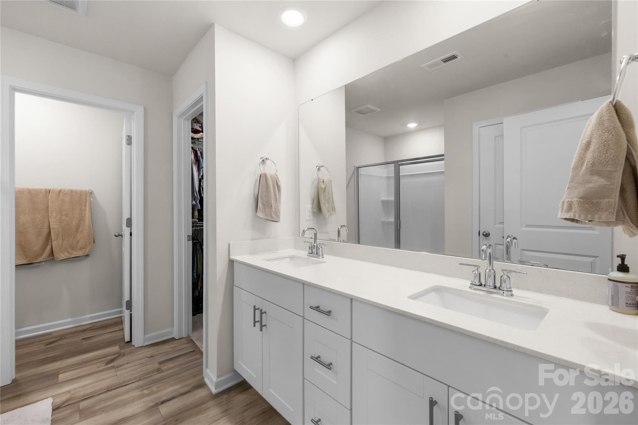 1107 Harland Street Property Photo 12
