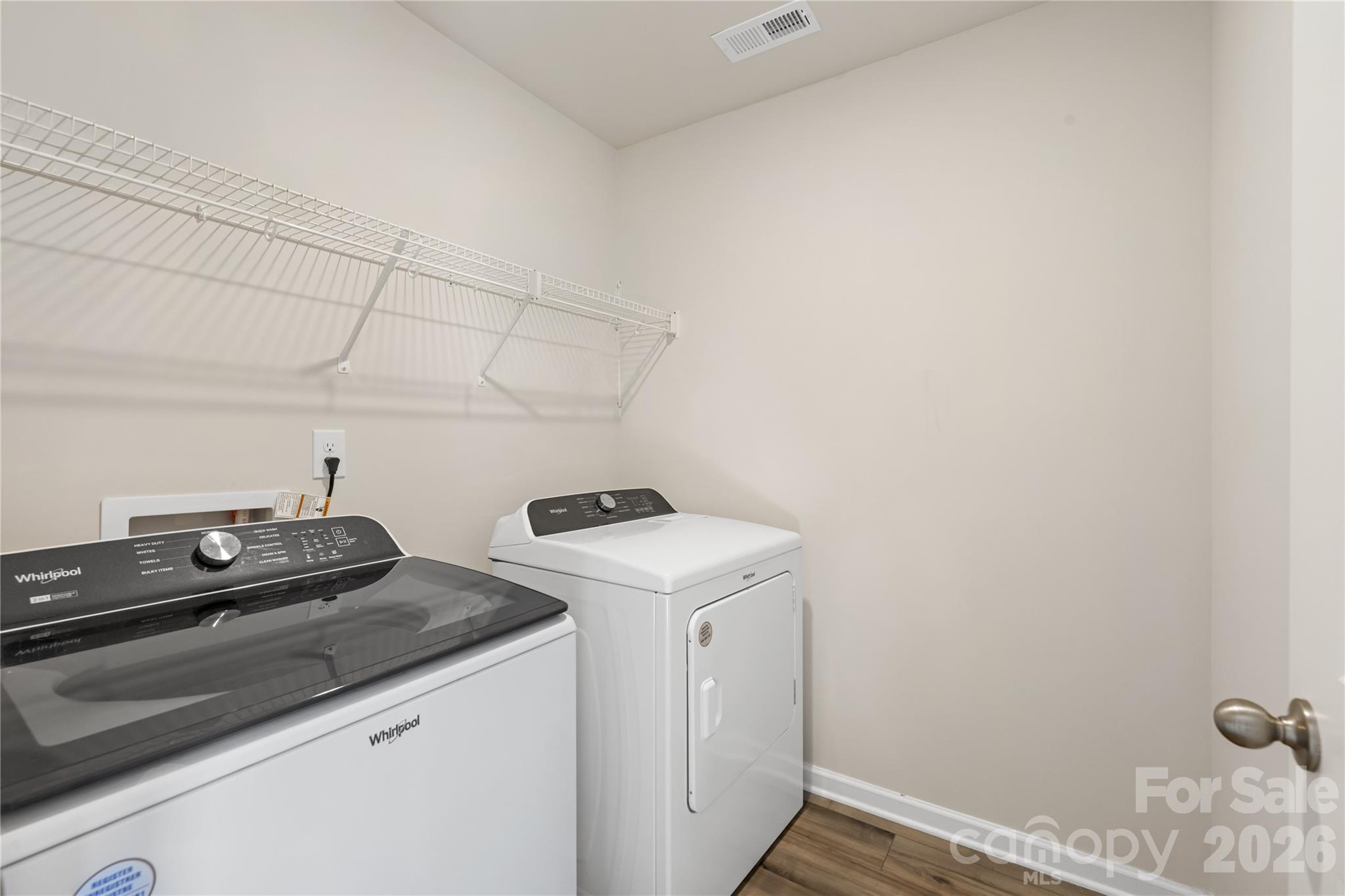 1107 Harland Street Property Photo 20