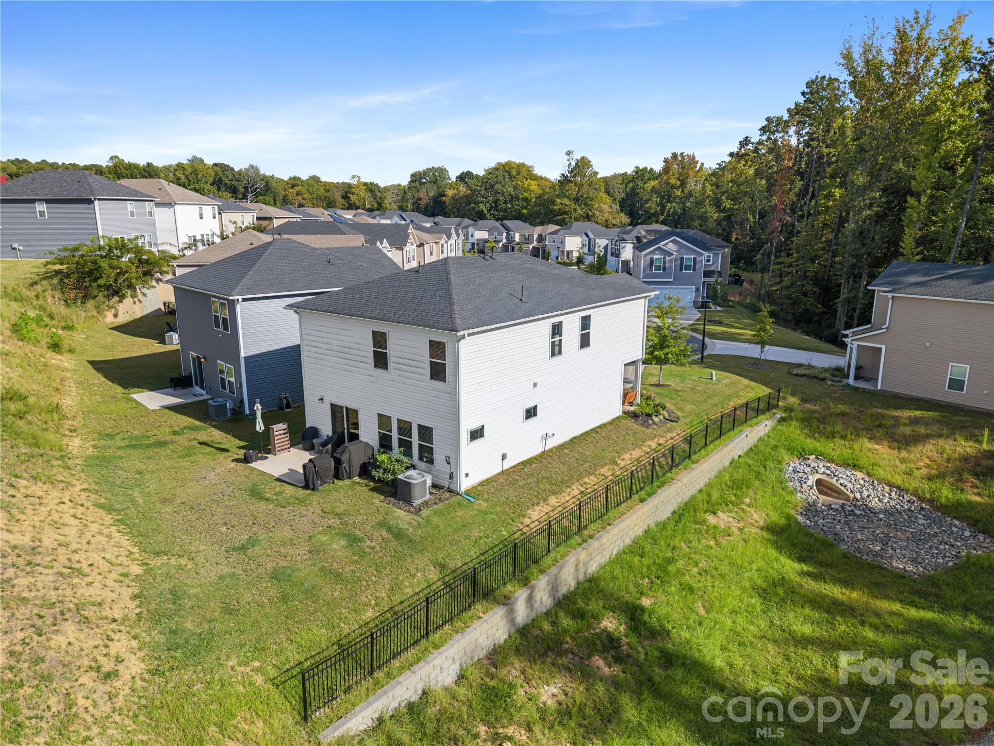 1107 Harland Street Property Photo 24