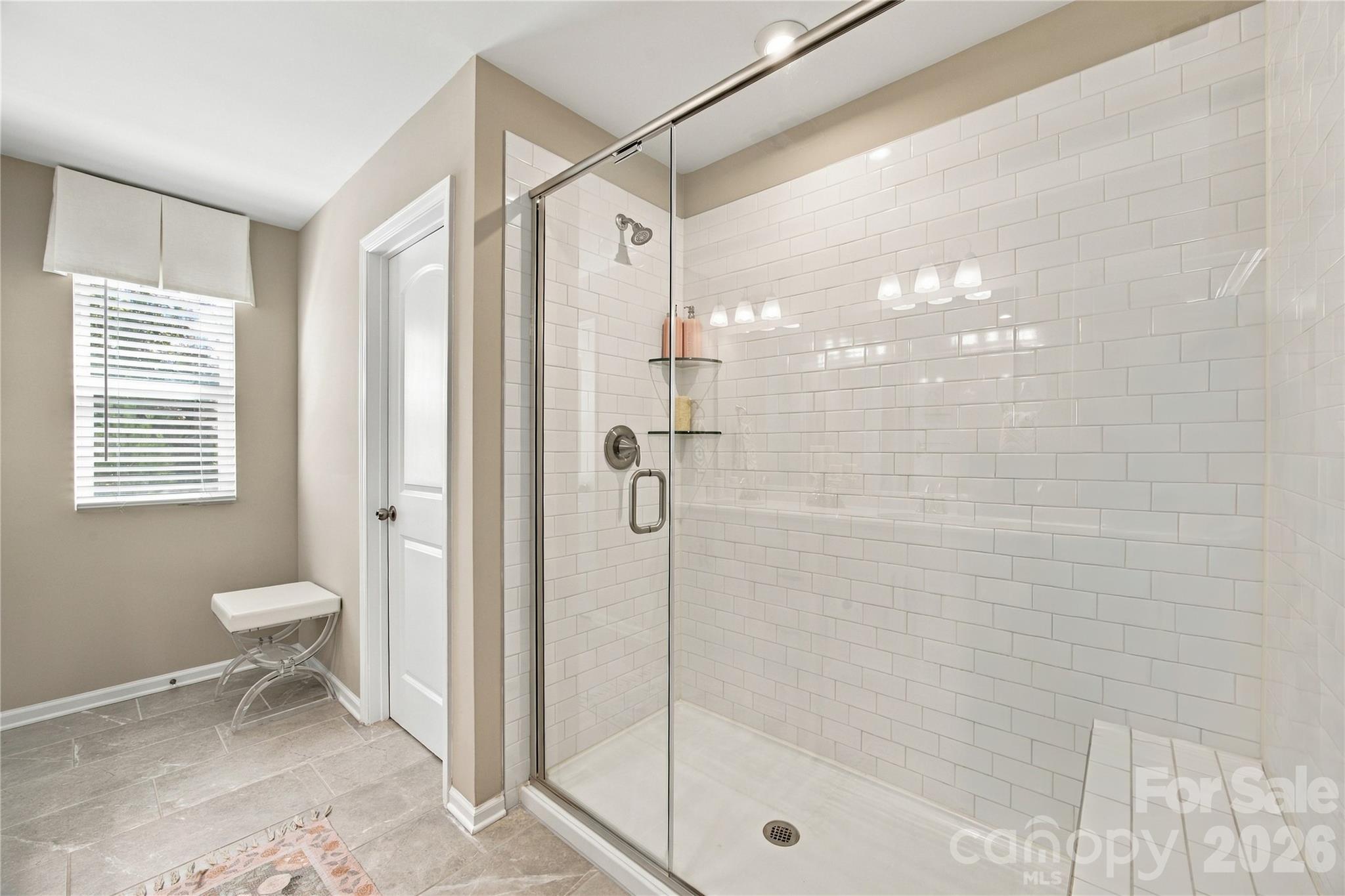 5626 De Vere Drive Property Photo 17