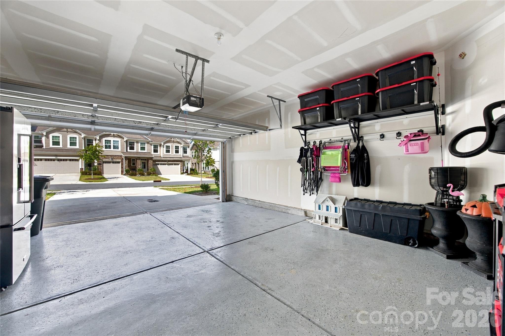 5626 De Vere Drive Property Photo 28