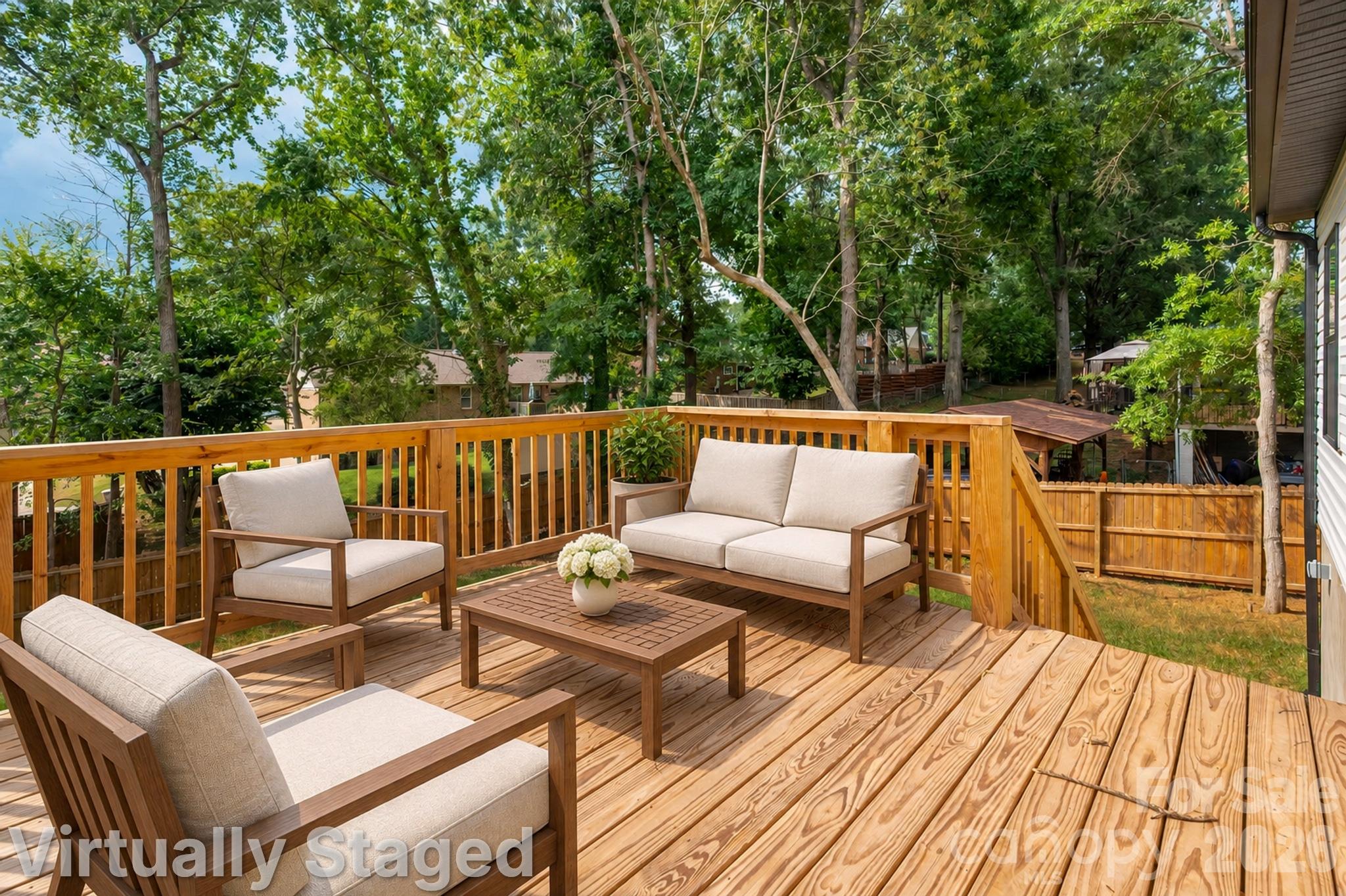 1490 Oakwood Avenue Property Photo 39