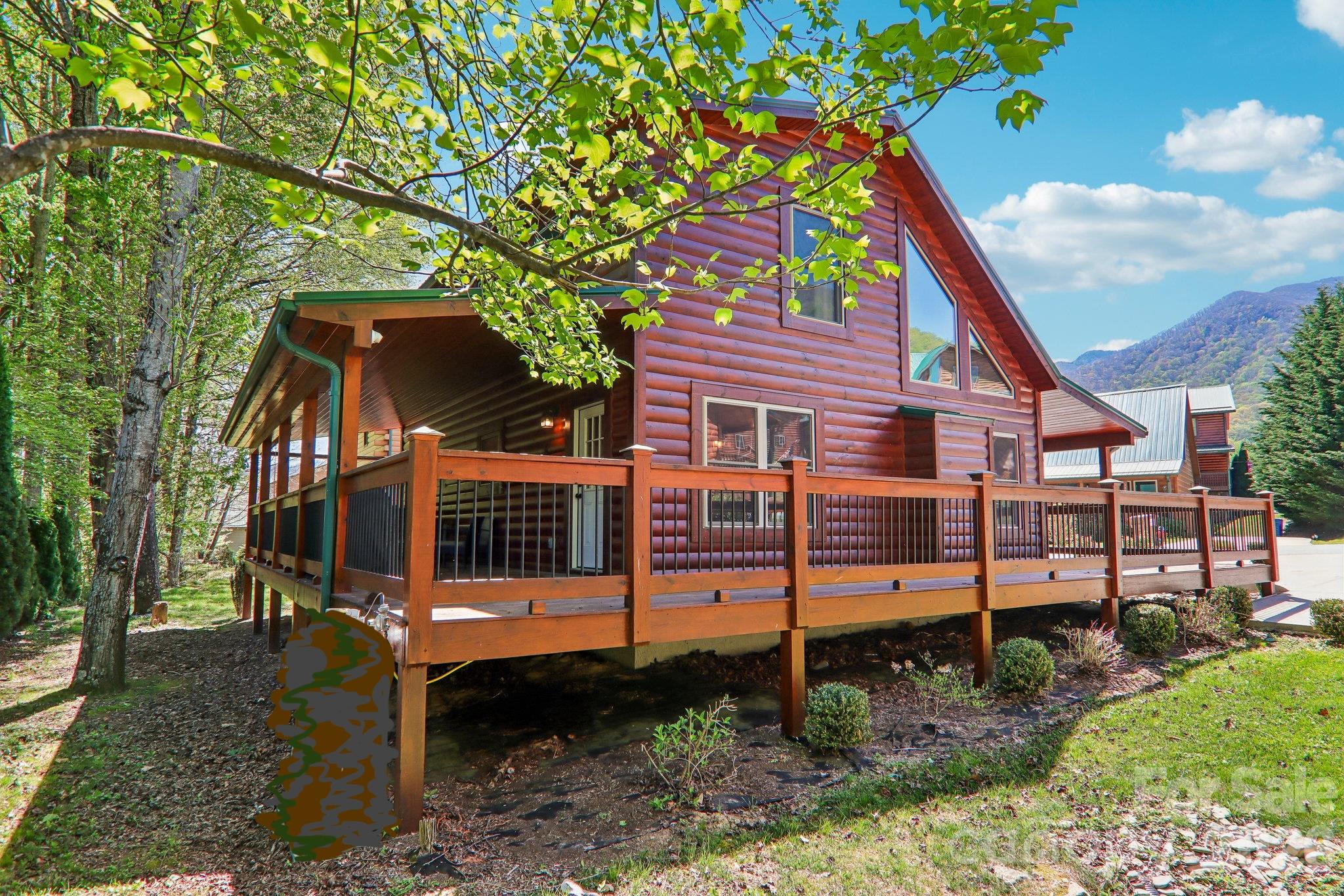 589 Panoramic Loop Property Photo 9