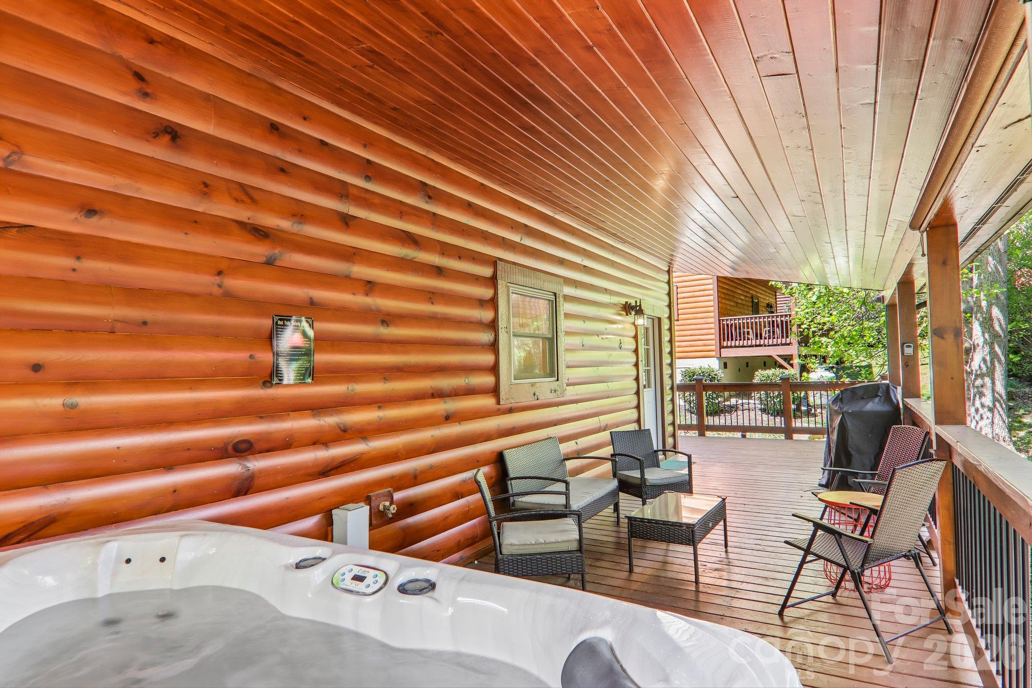 589 Panoramic Loop Property Photo 44