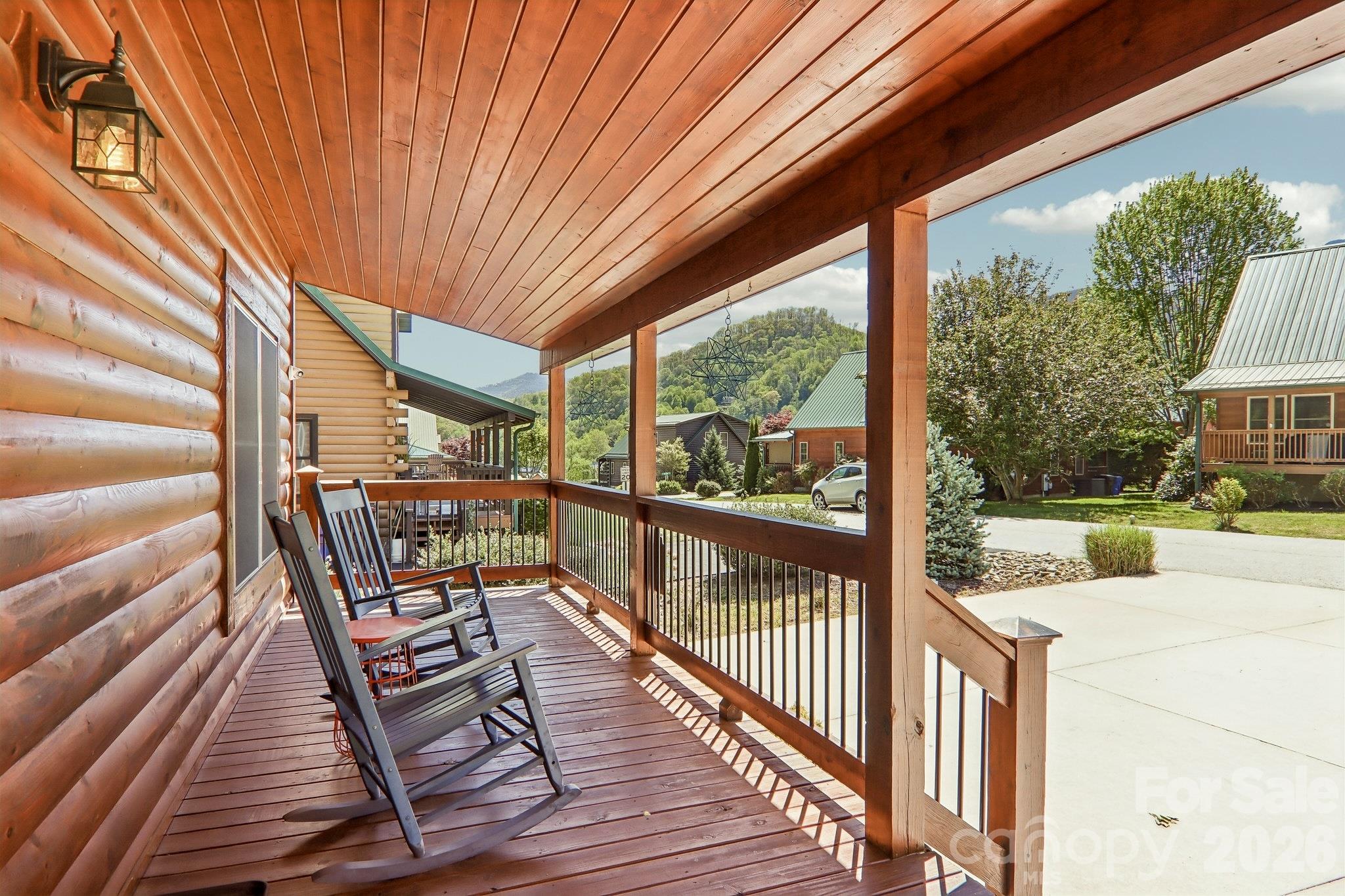 589 Panoramic Loop Property Photo 46