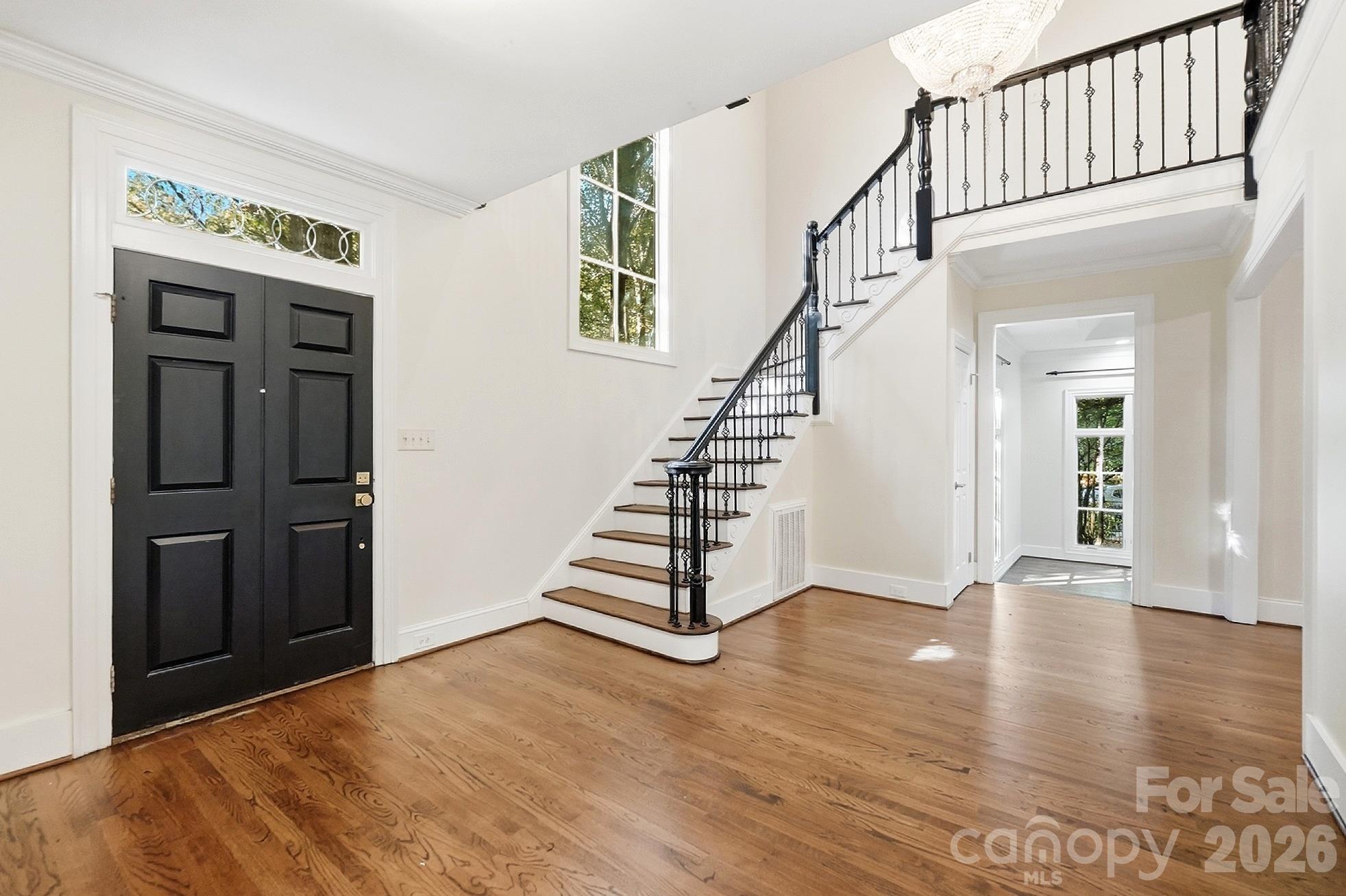3501 Castellaine Drive Property Photo 4