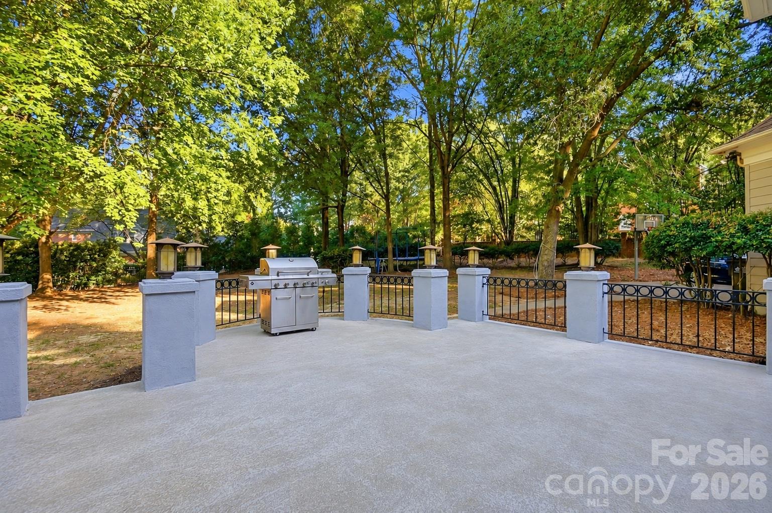 3501 Castellaine Drive Property Photo 35