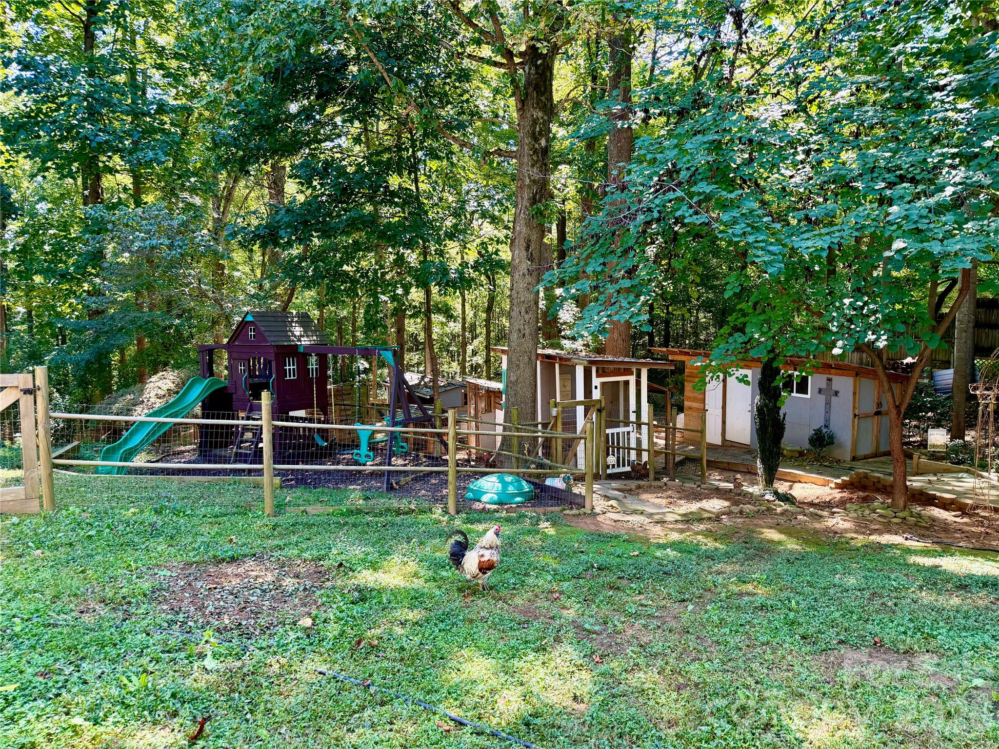 7180 Forney Hill Road Property Photo 4