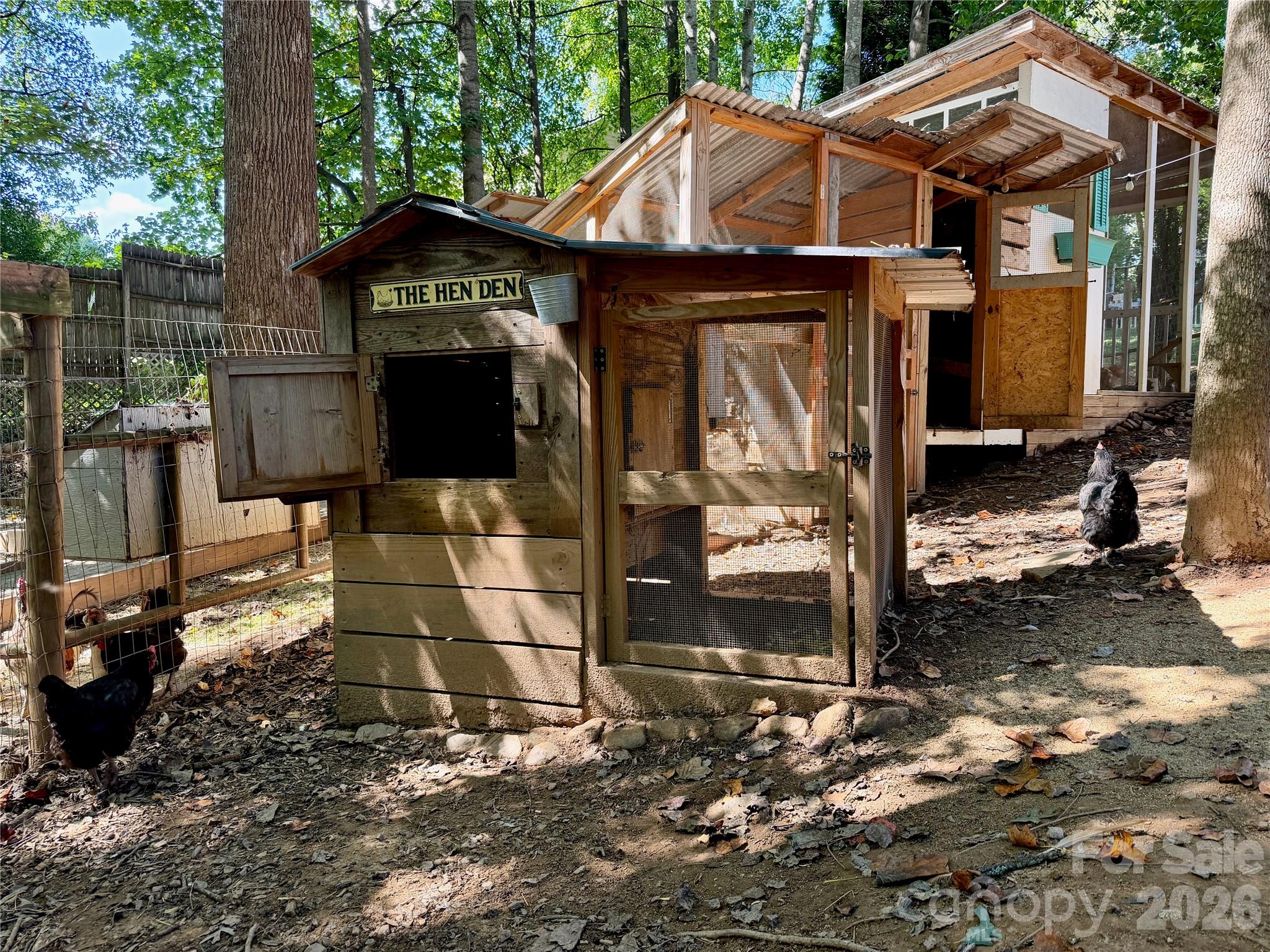 7180 Forney Hill Road Property Photo 12