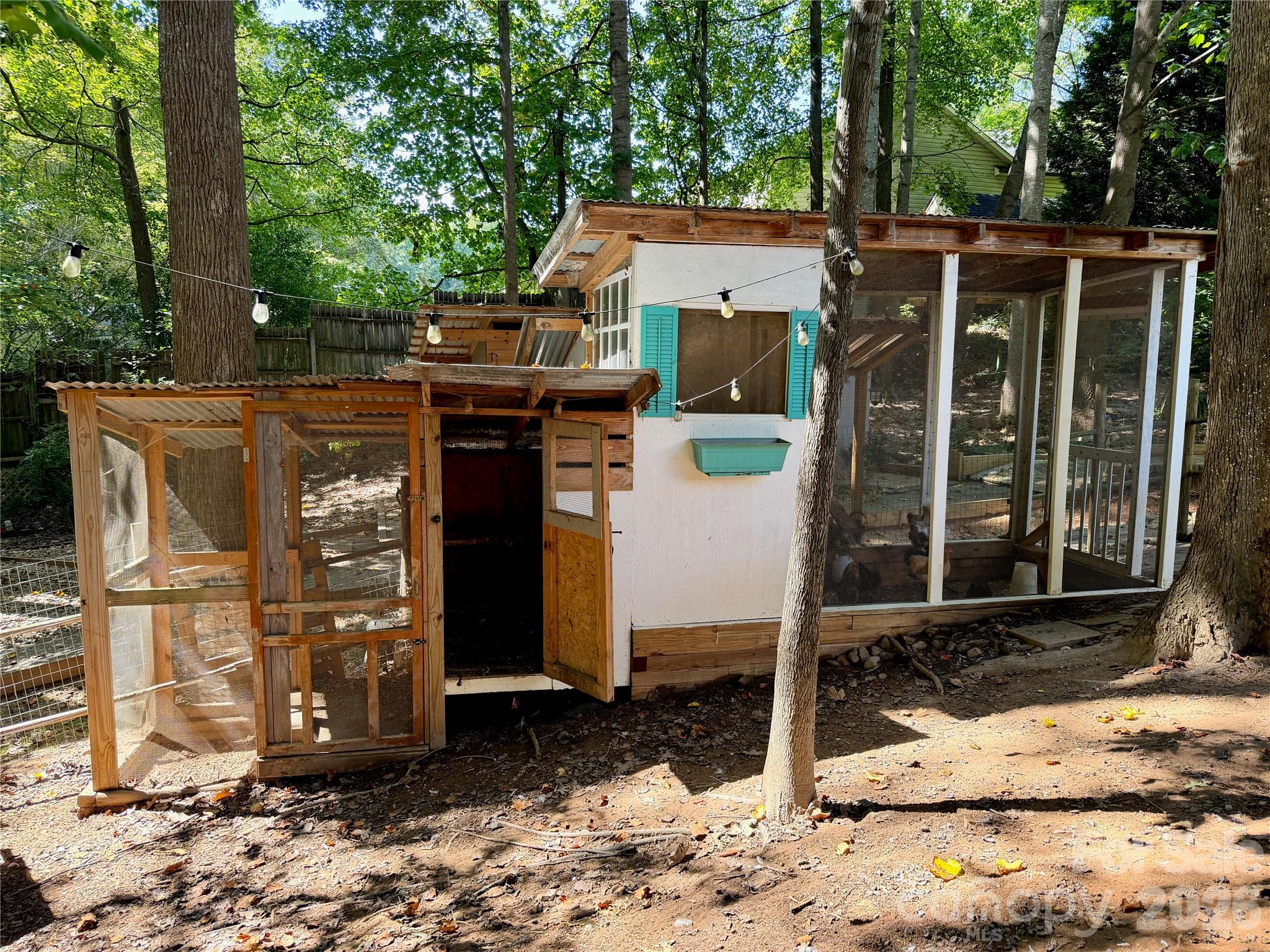 7180 Forney Hill Road Property Photo 14