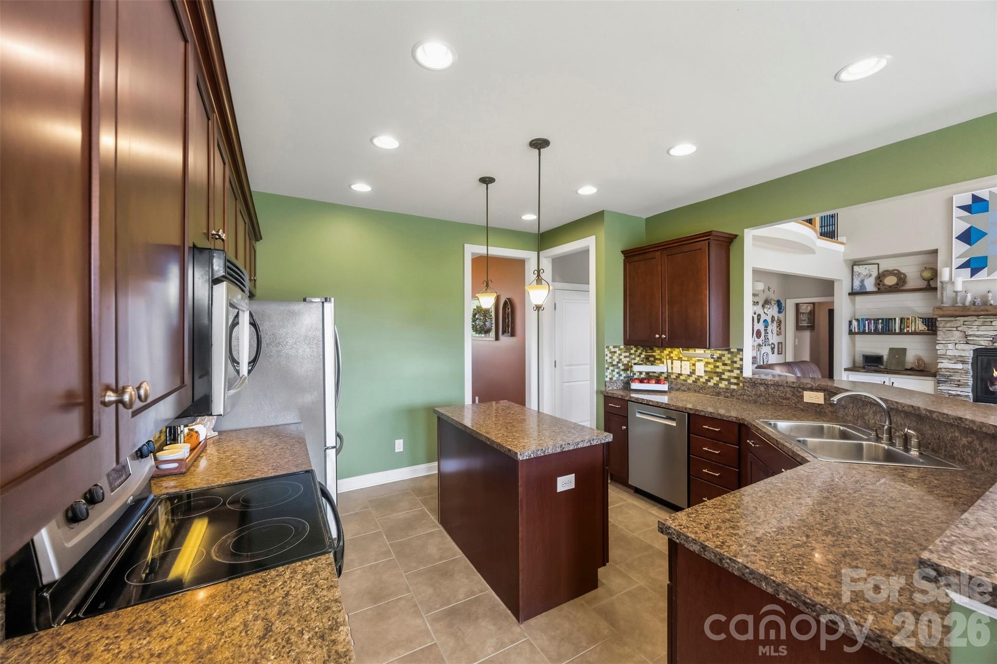 8360 Pleasant Meadows Lane Property Photo 12
