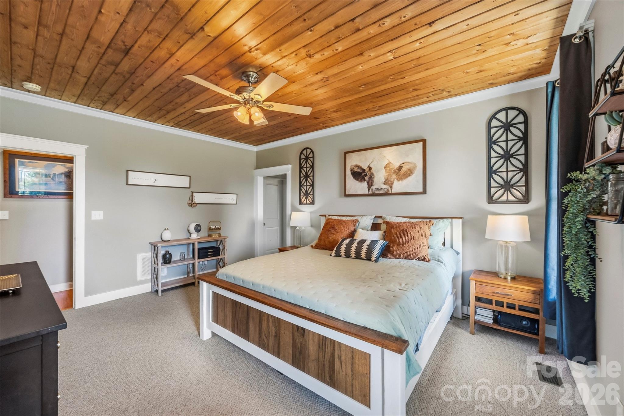 8360 Pleasant Meadows Lane Property Photo 18