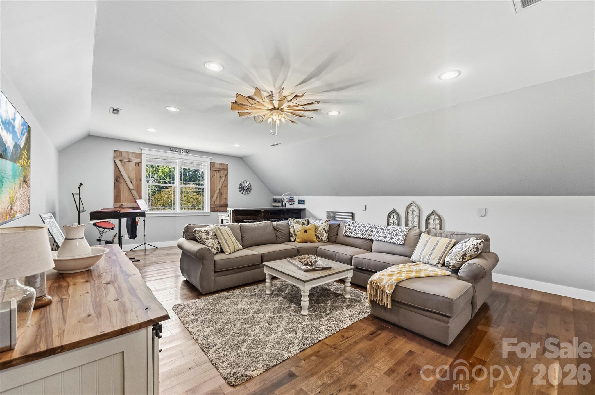 8360 Pleasant Meadows Lane Property Photo 36