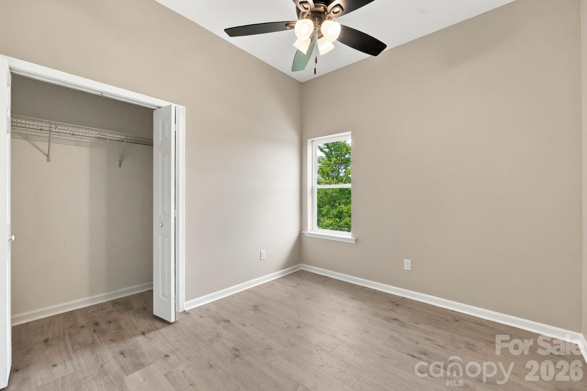 1211 Glenwood Avenue Property Photo 11
