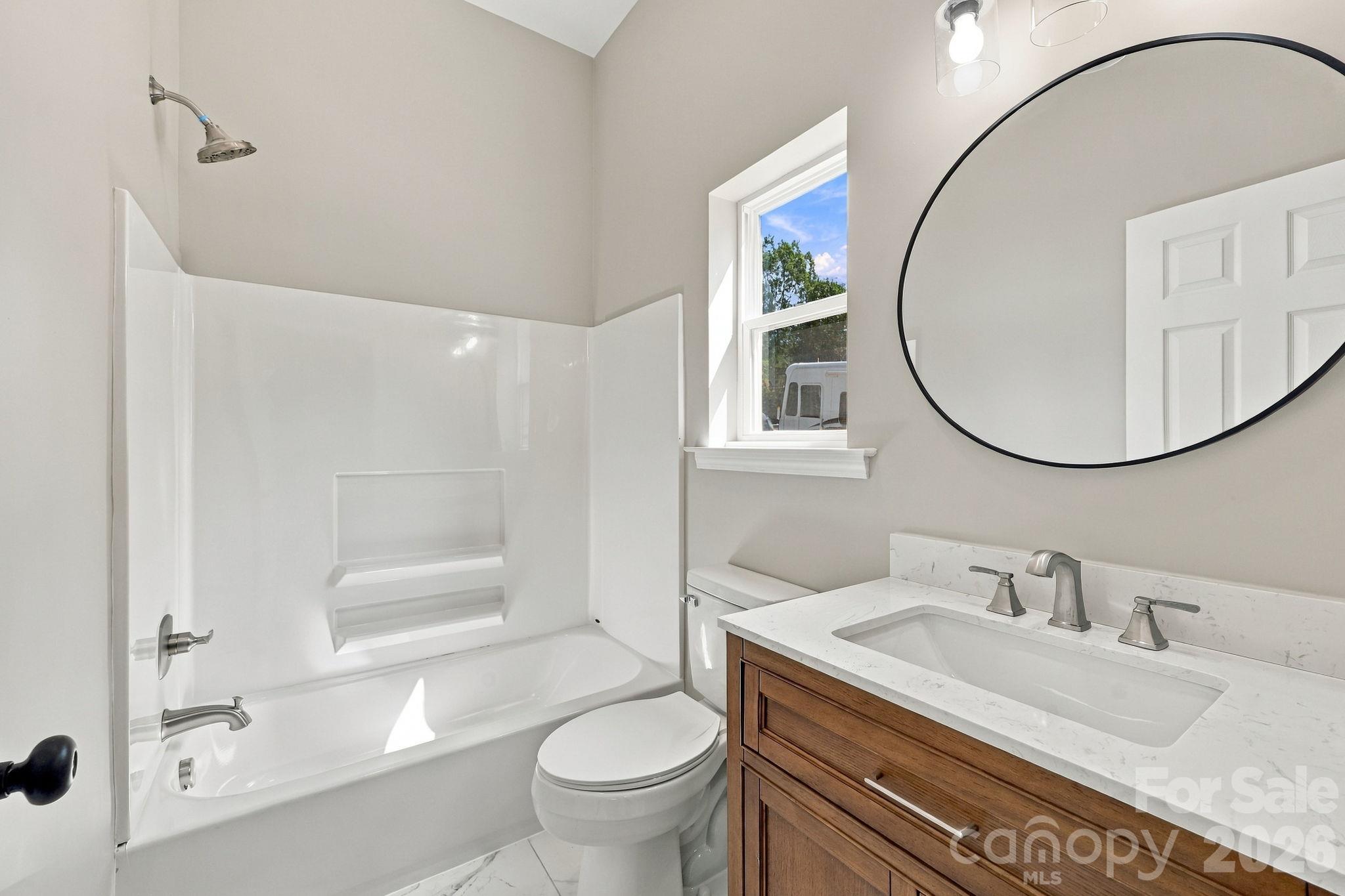 1211 Glenwood Avenue Property Photo 18