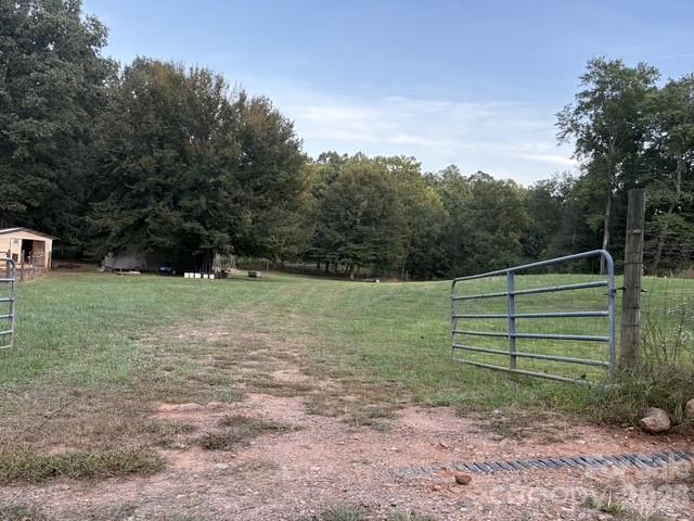 V/l Yancey Drive Property Photo 2