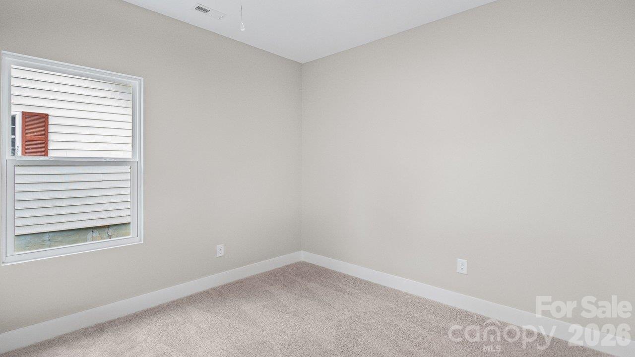 1014 Horah Street Property Photo 16