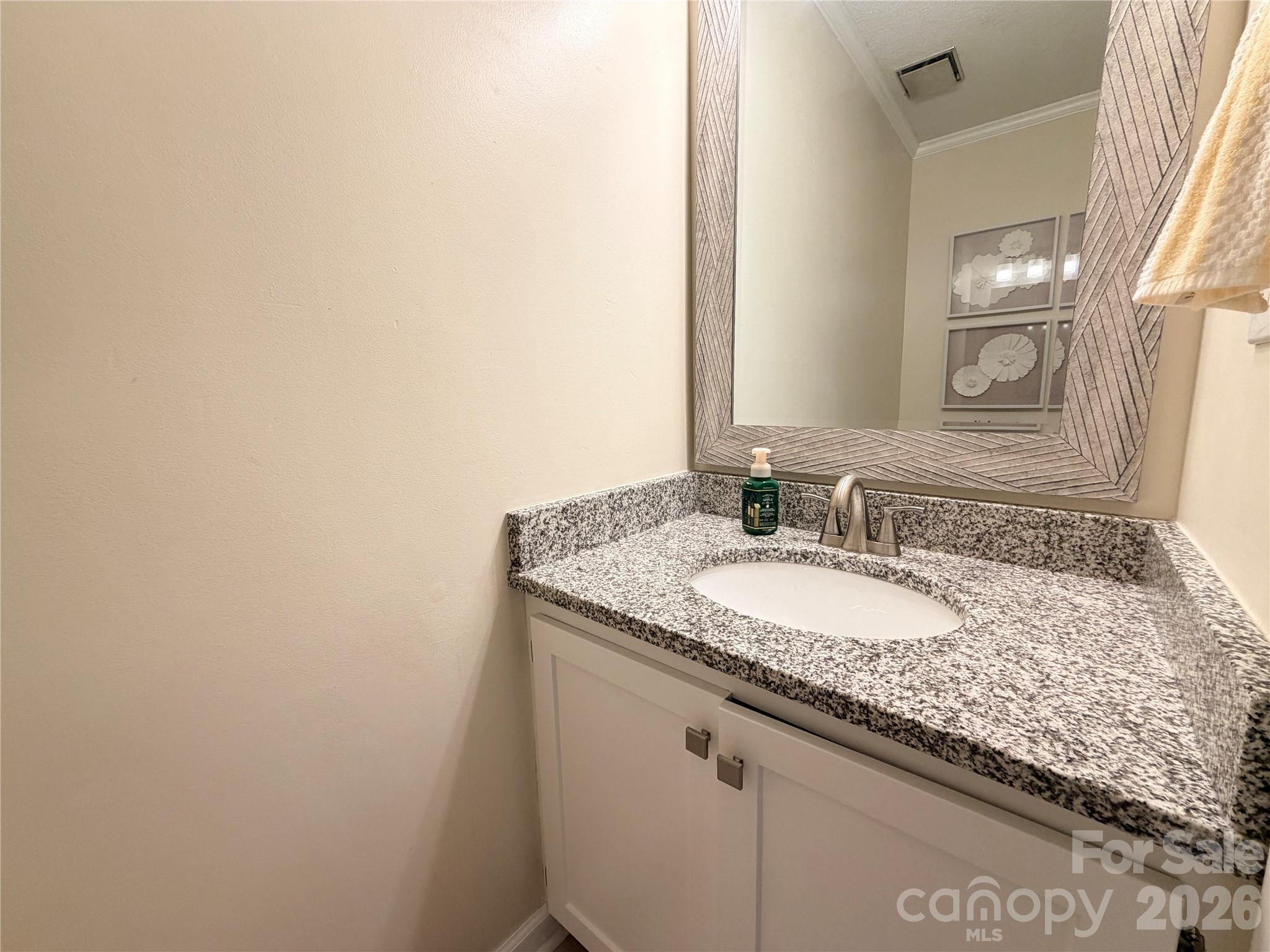 26 11th Avenue Property Photo 34