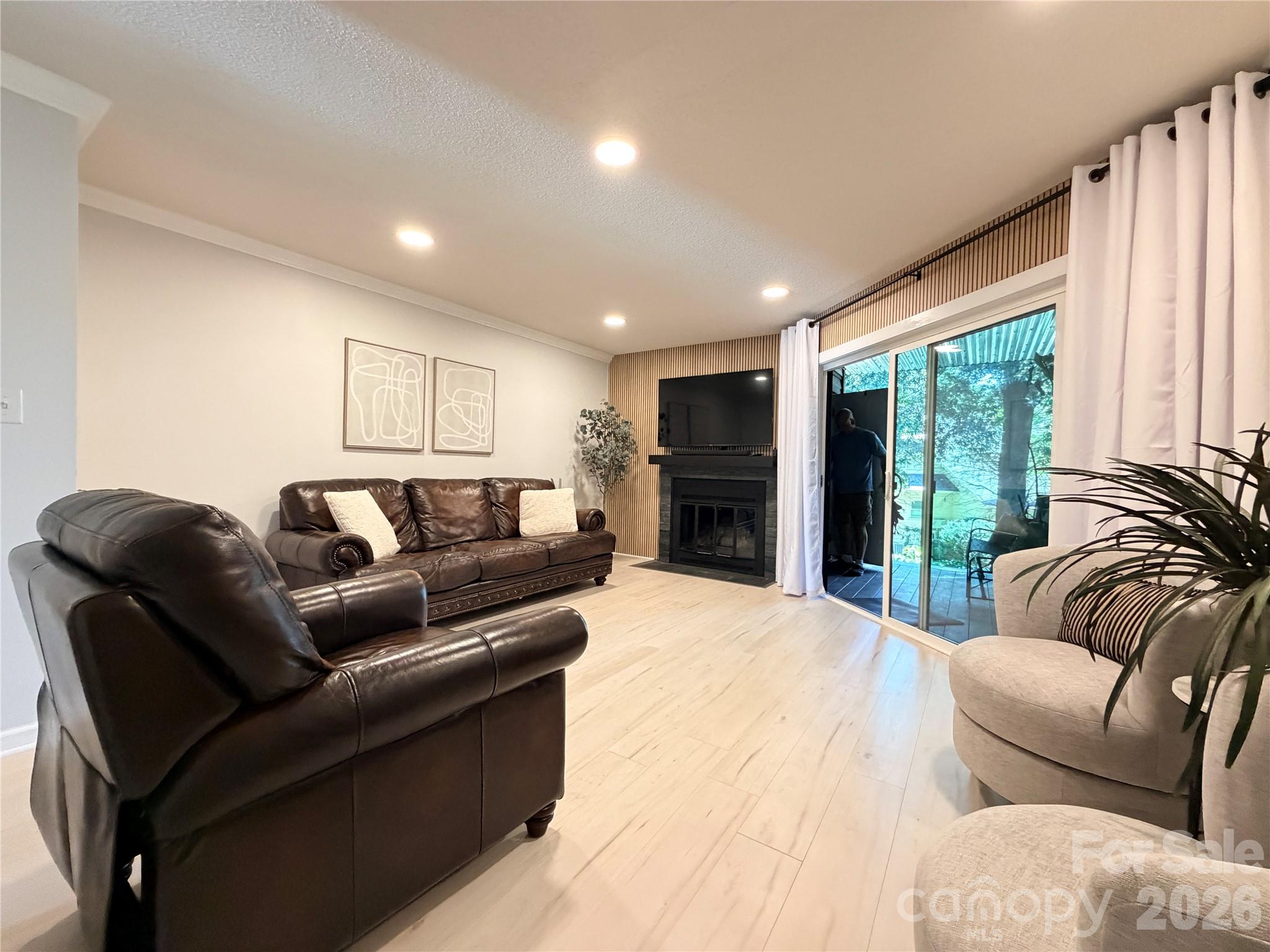 26 11th Avenue Property Photo 41