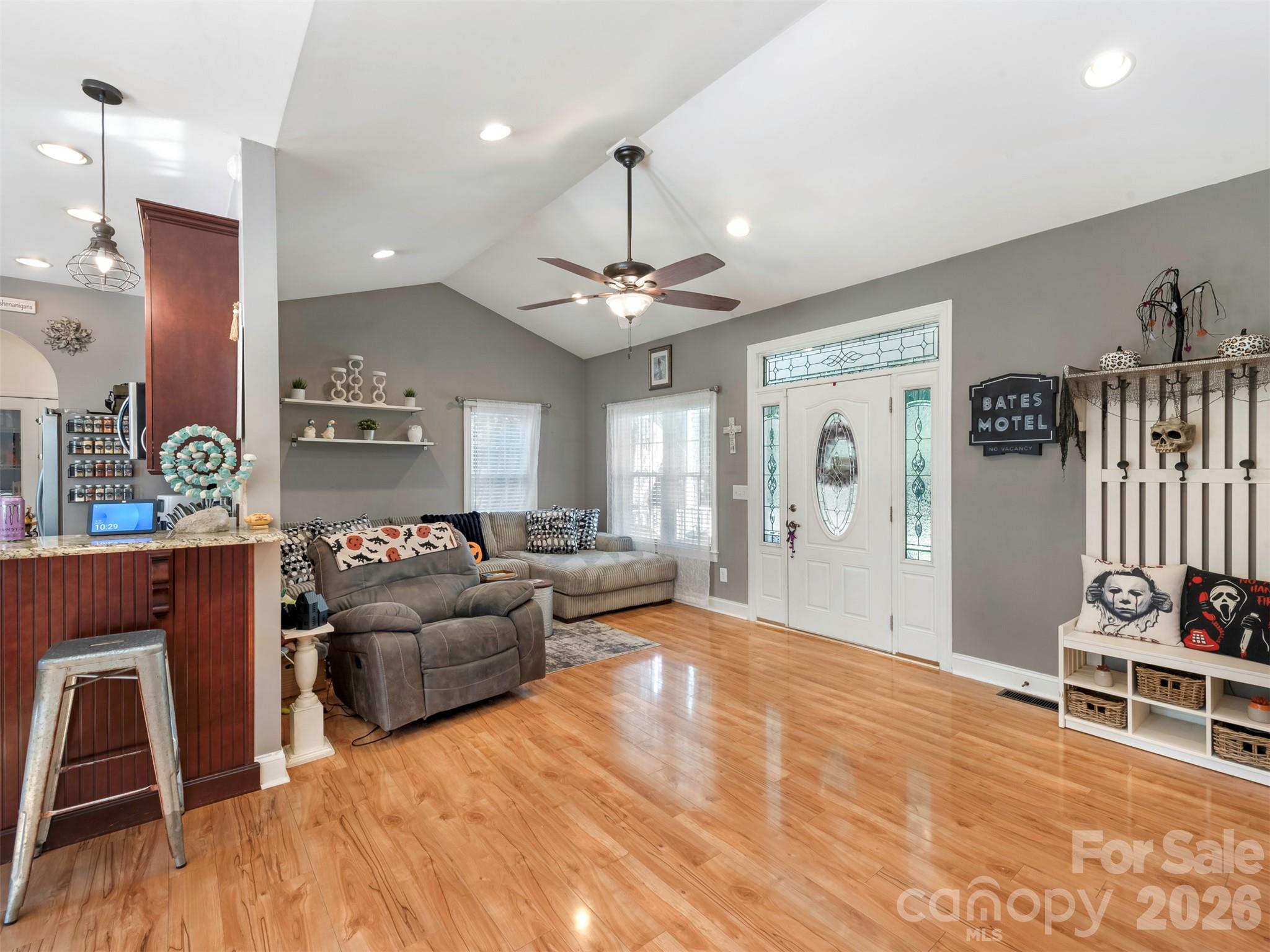 6388 Branson Davis Road Property Photo 6