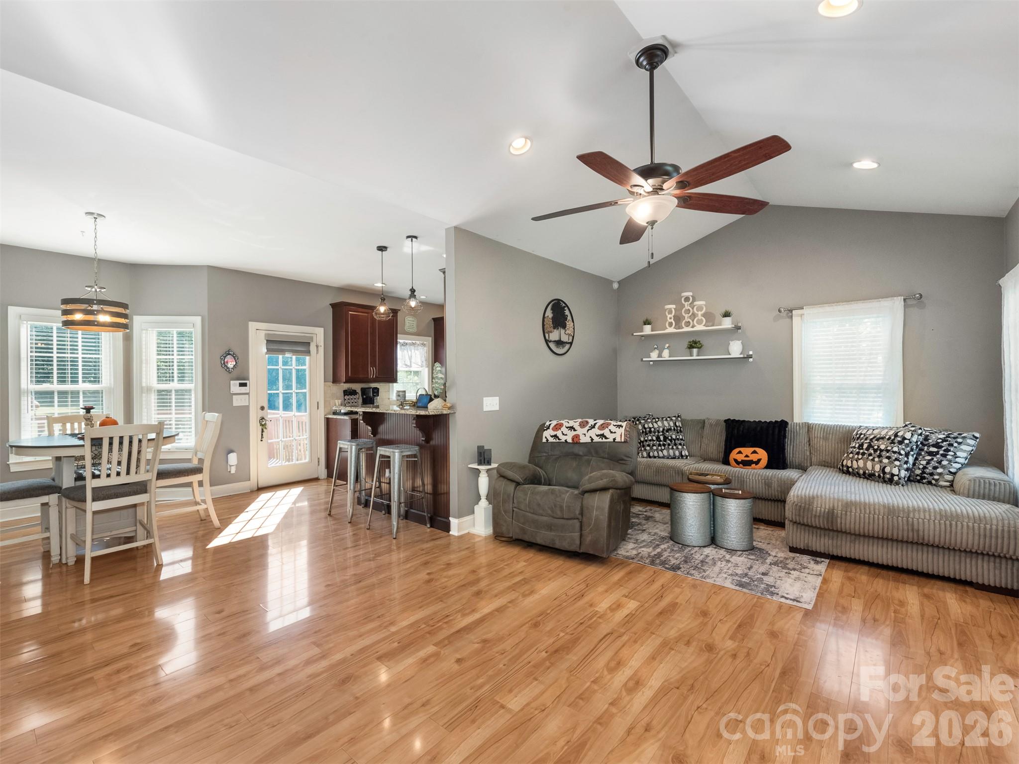 6388 Branson Davis Road Property Photo 7