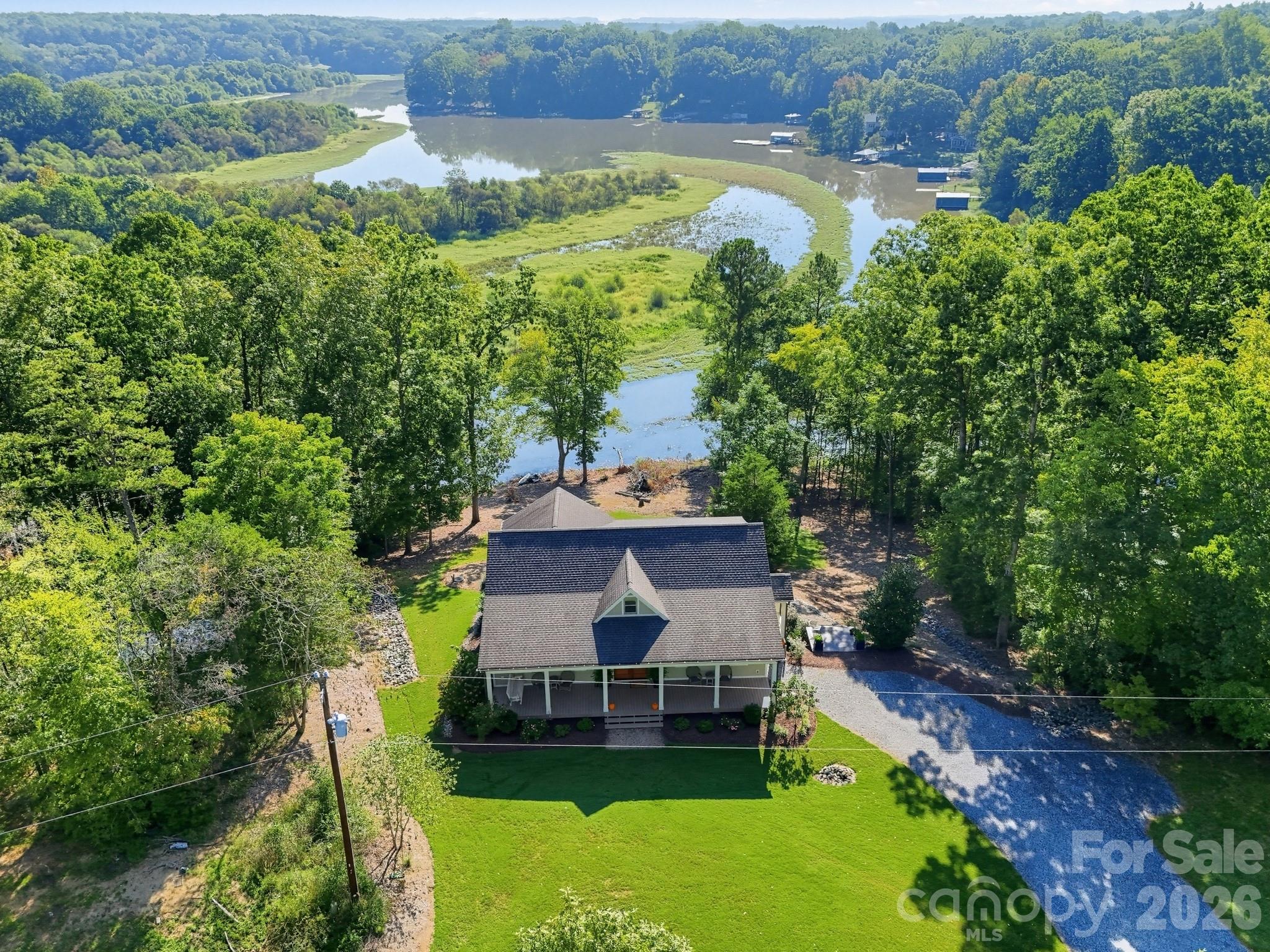 180 Duck Cove Road Property Photo 1