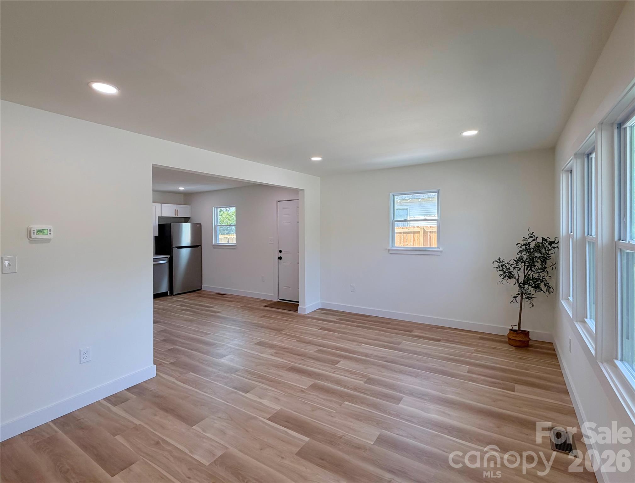 108 Willow Lake Road Property Photo 14