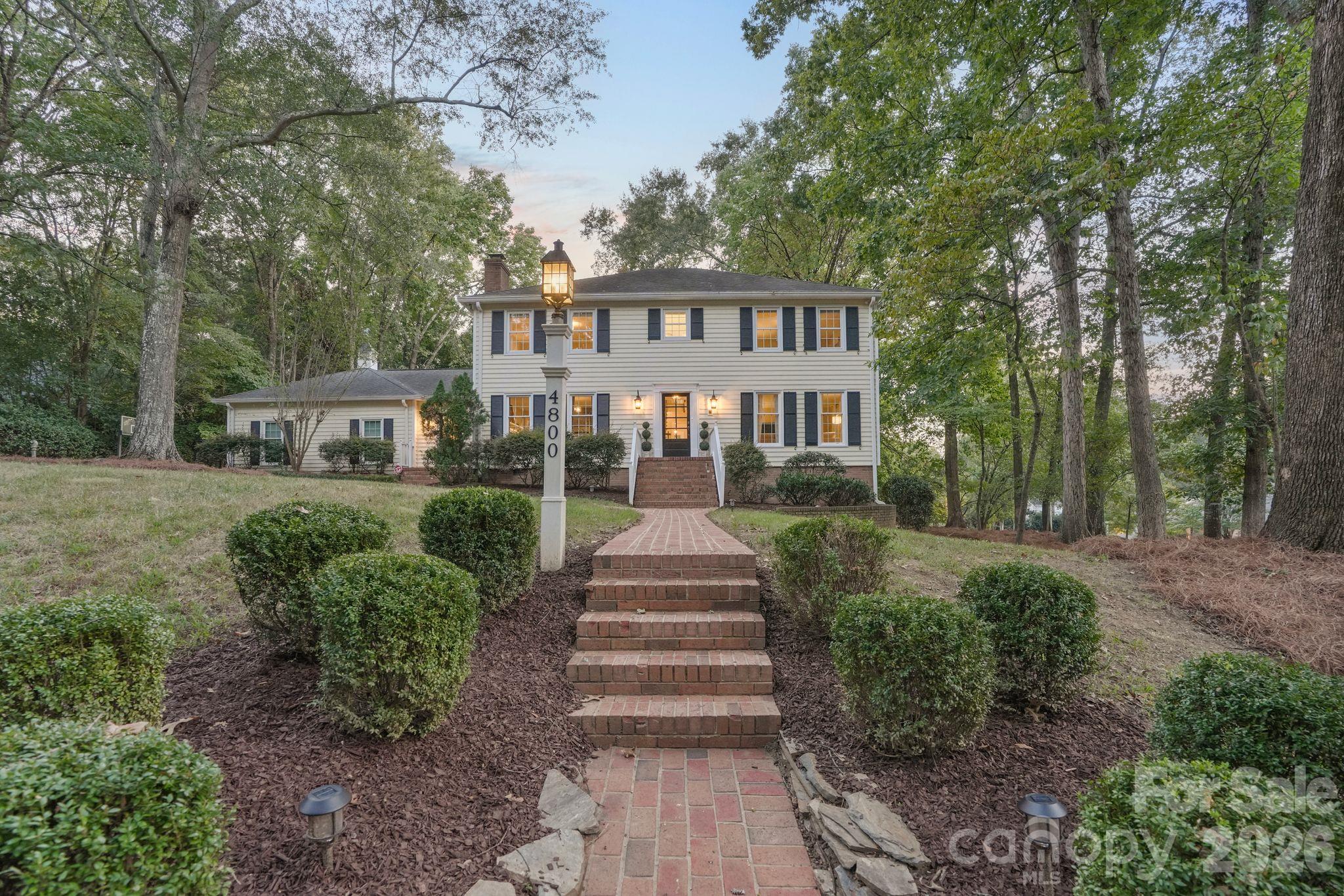 4800 Rockview Court Property Photo 2