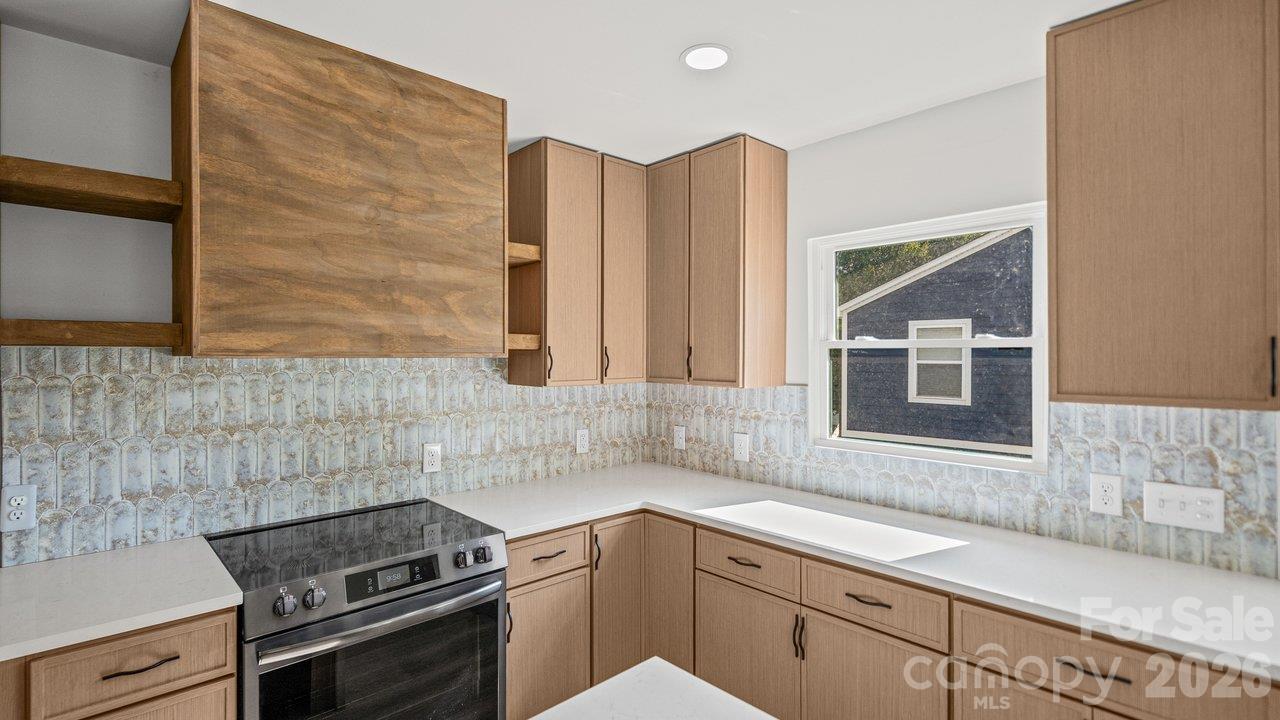 3320 Winterfield Place Property Photo 16