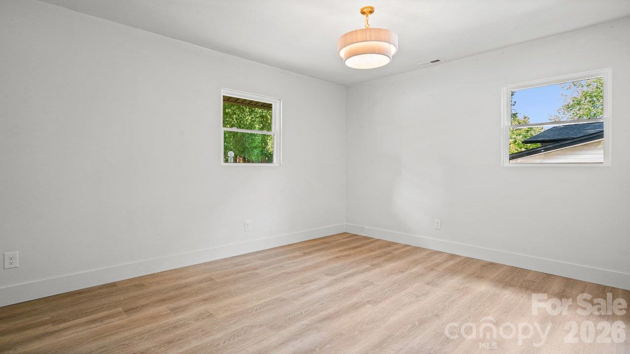 3320 Winterfield Place Property Photo 20