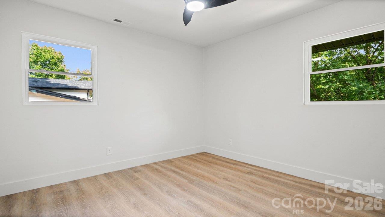 3320 Winterfield Place Property Photo 27