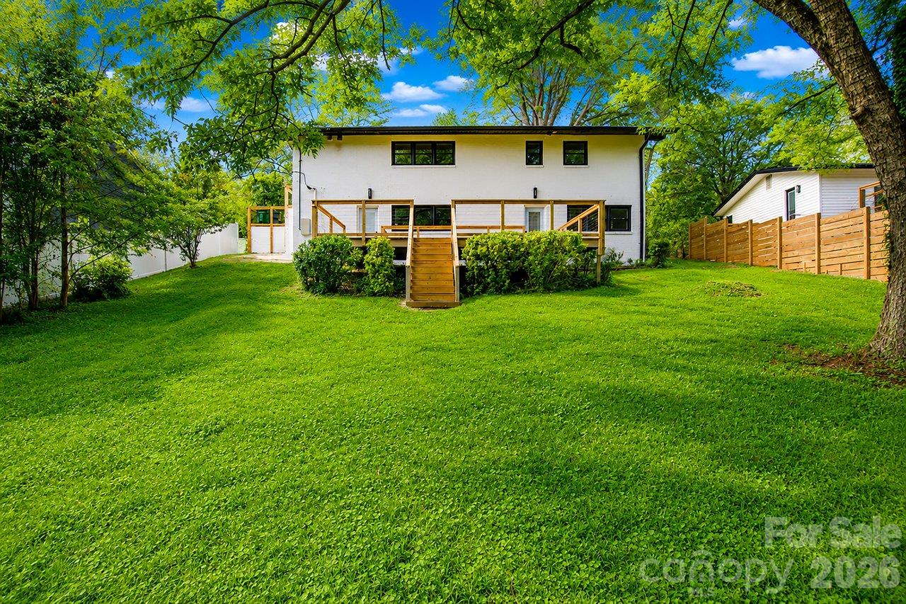 3320 Winterfield Place Property Photo 46