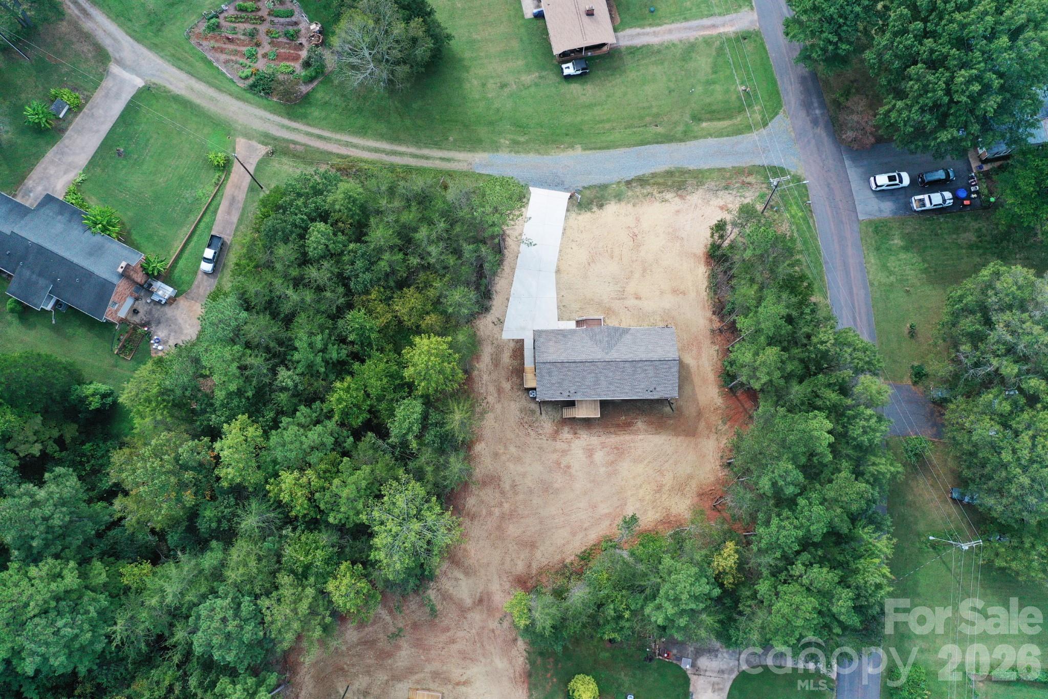 2026 Windigo Street Property Photo 6