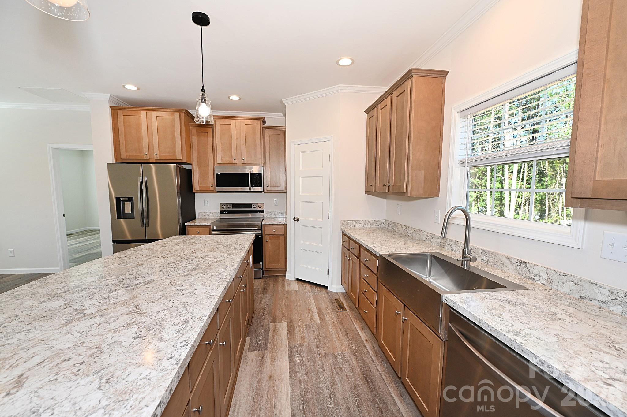 2026 Windigo Street Property Photo 8