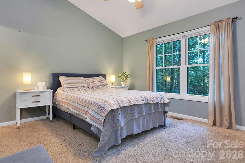 125 Rollins Place Road Property Photo 11