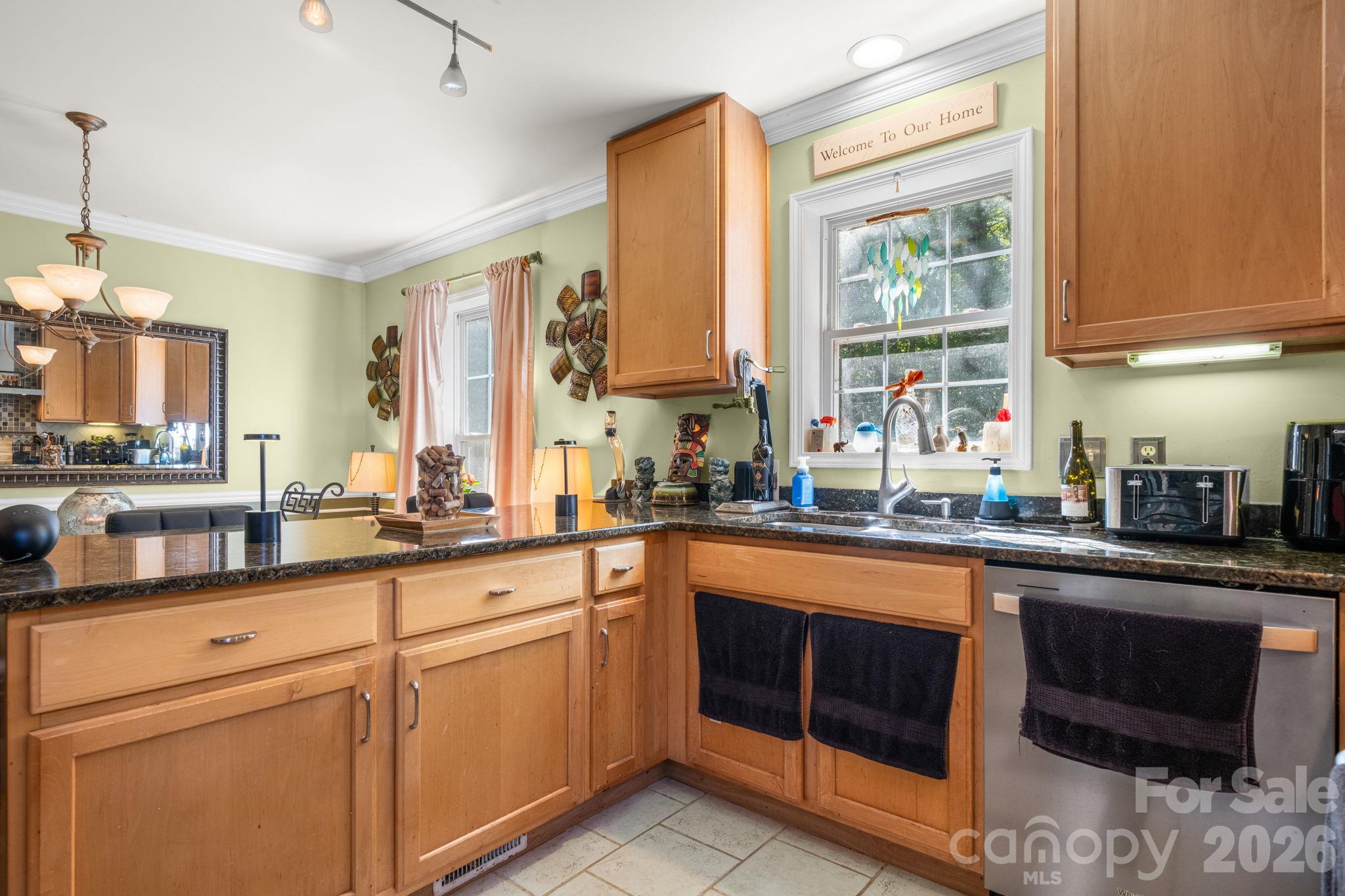 1056 Old Hampton Road Property Photo 18