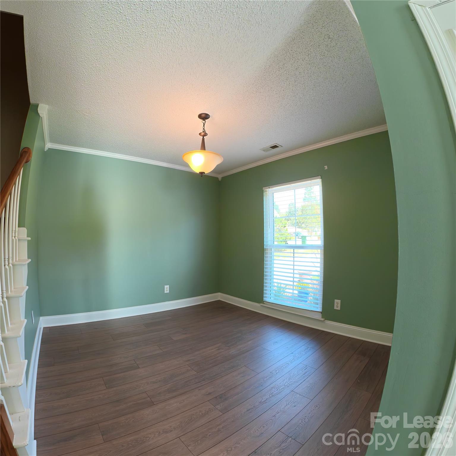 176 W Walnut Avenue Property Photo 4
