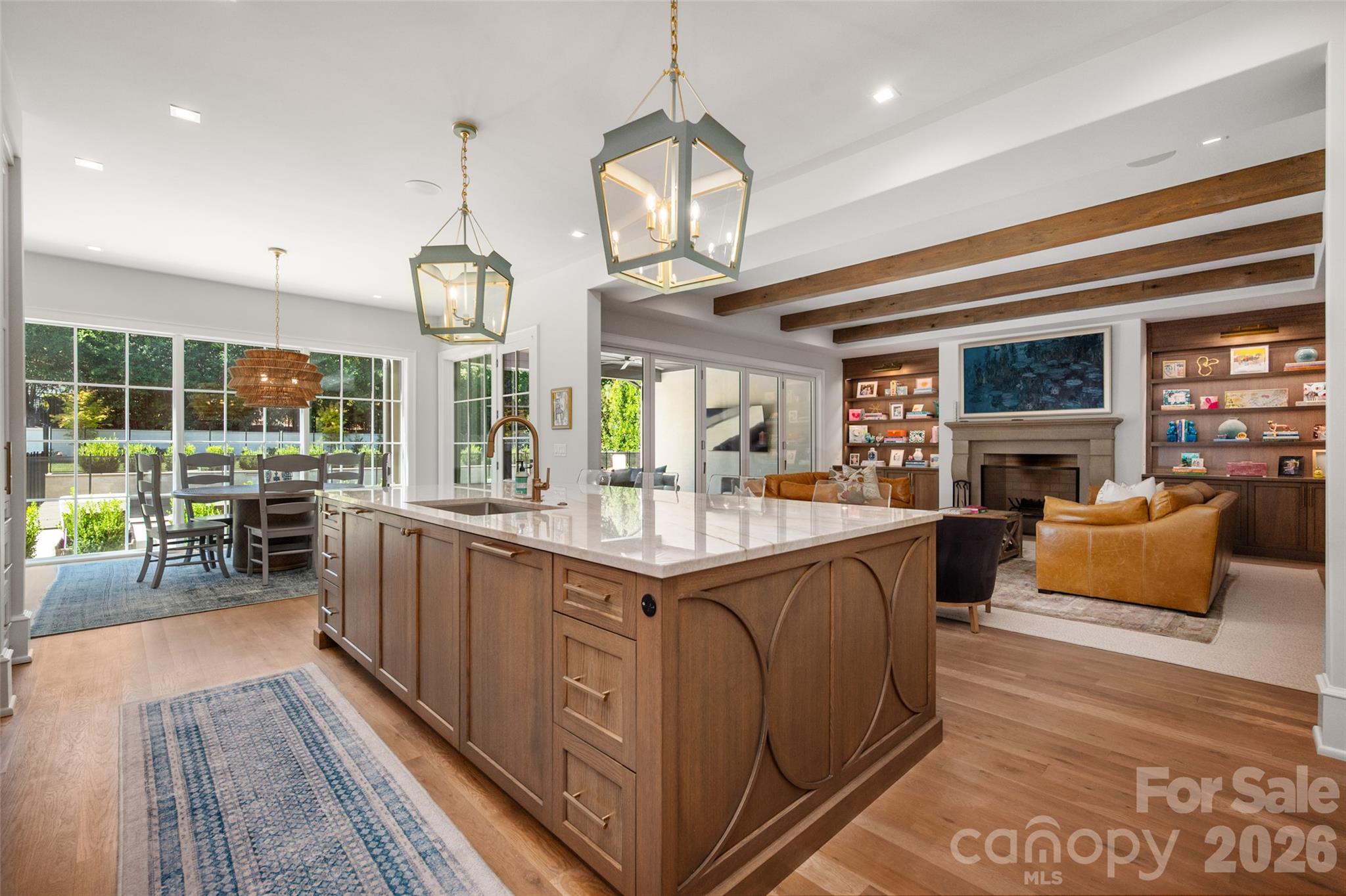 2111 Cortelyou Road Property Photo 8