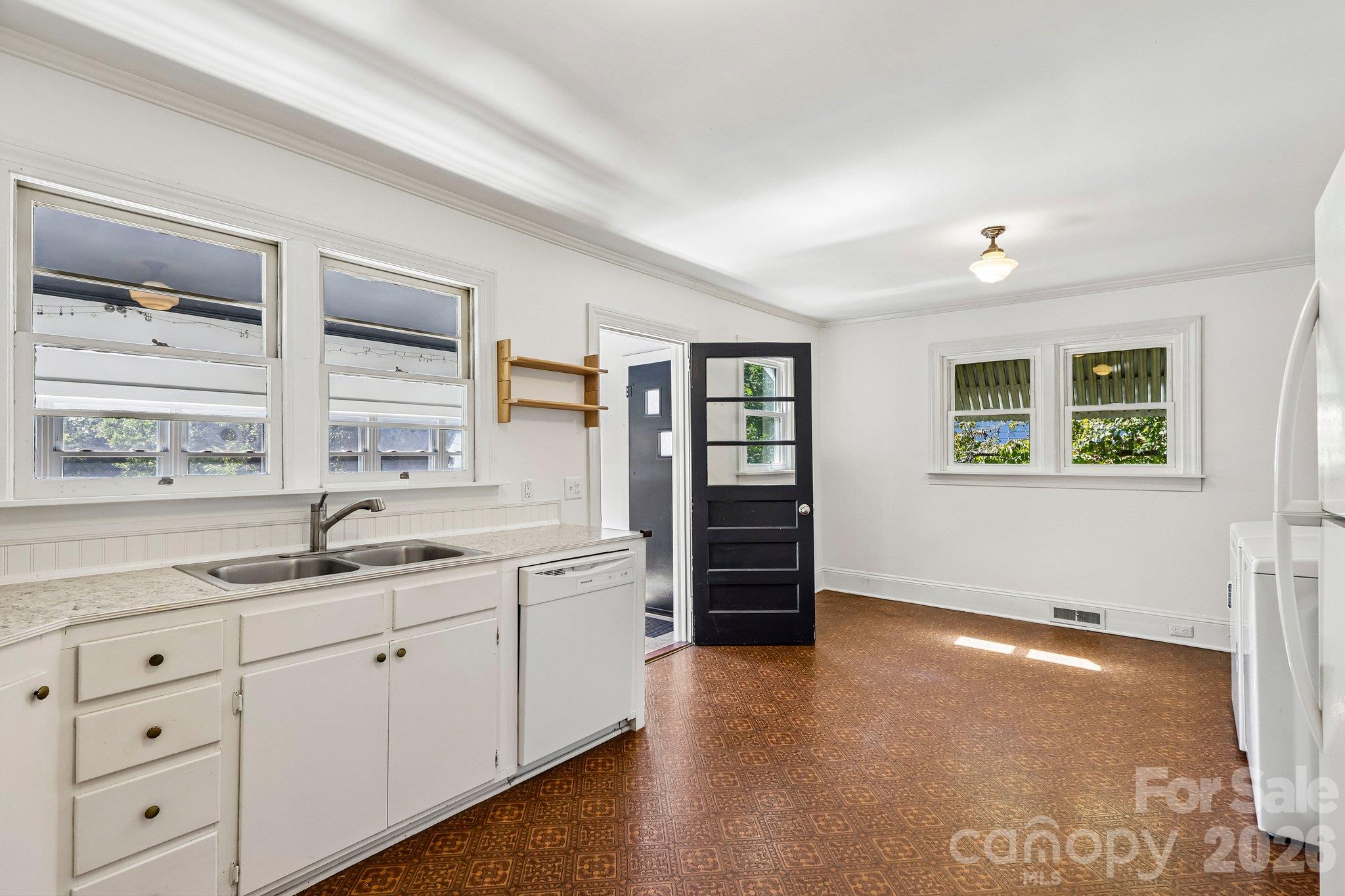 68 Meadow Avenue Property Photo 8