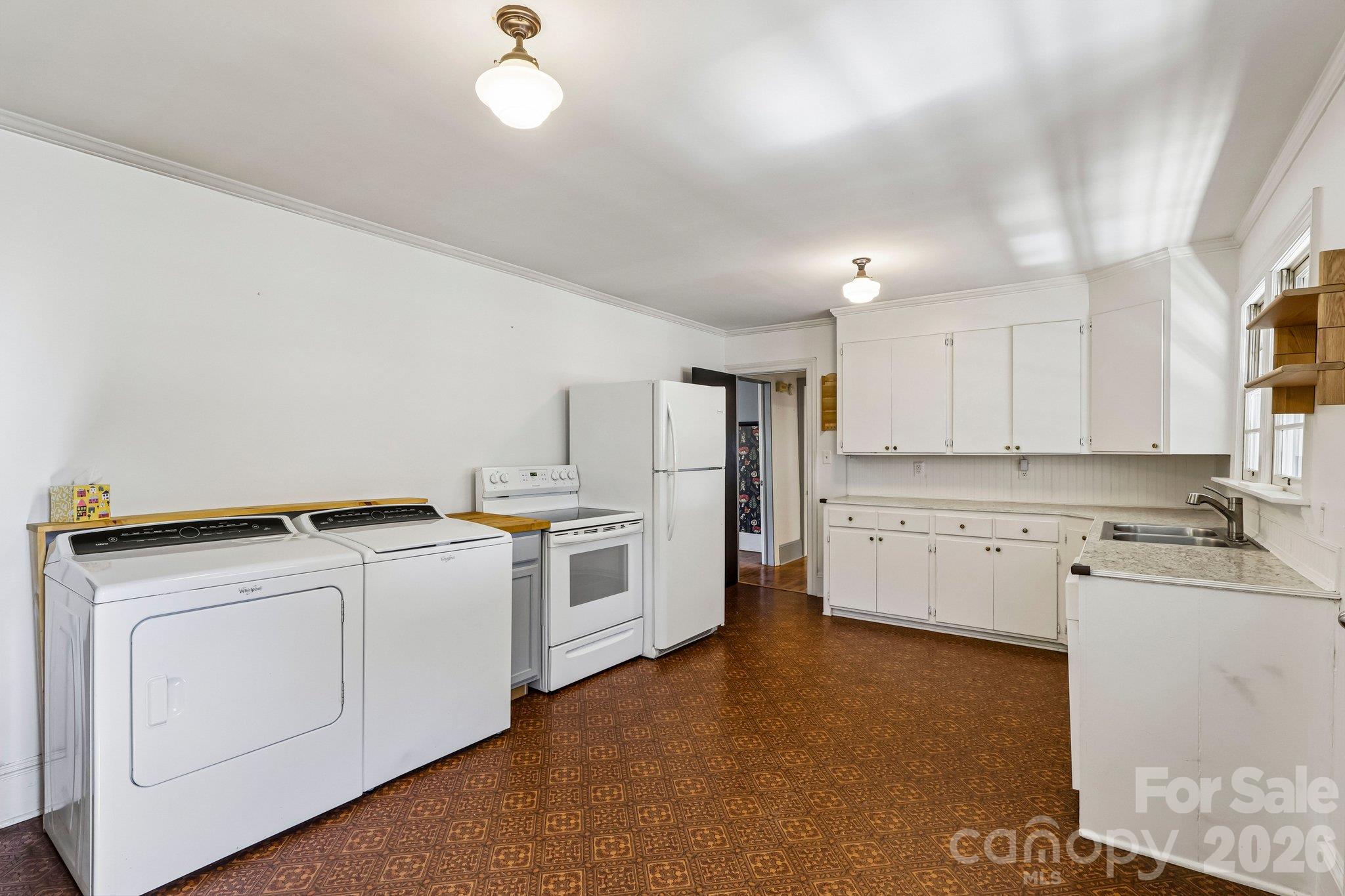 68 Meadow Avenue Property Photo 10