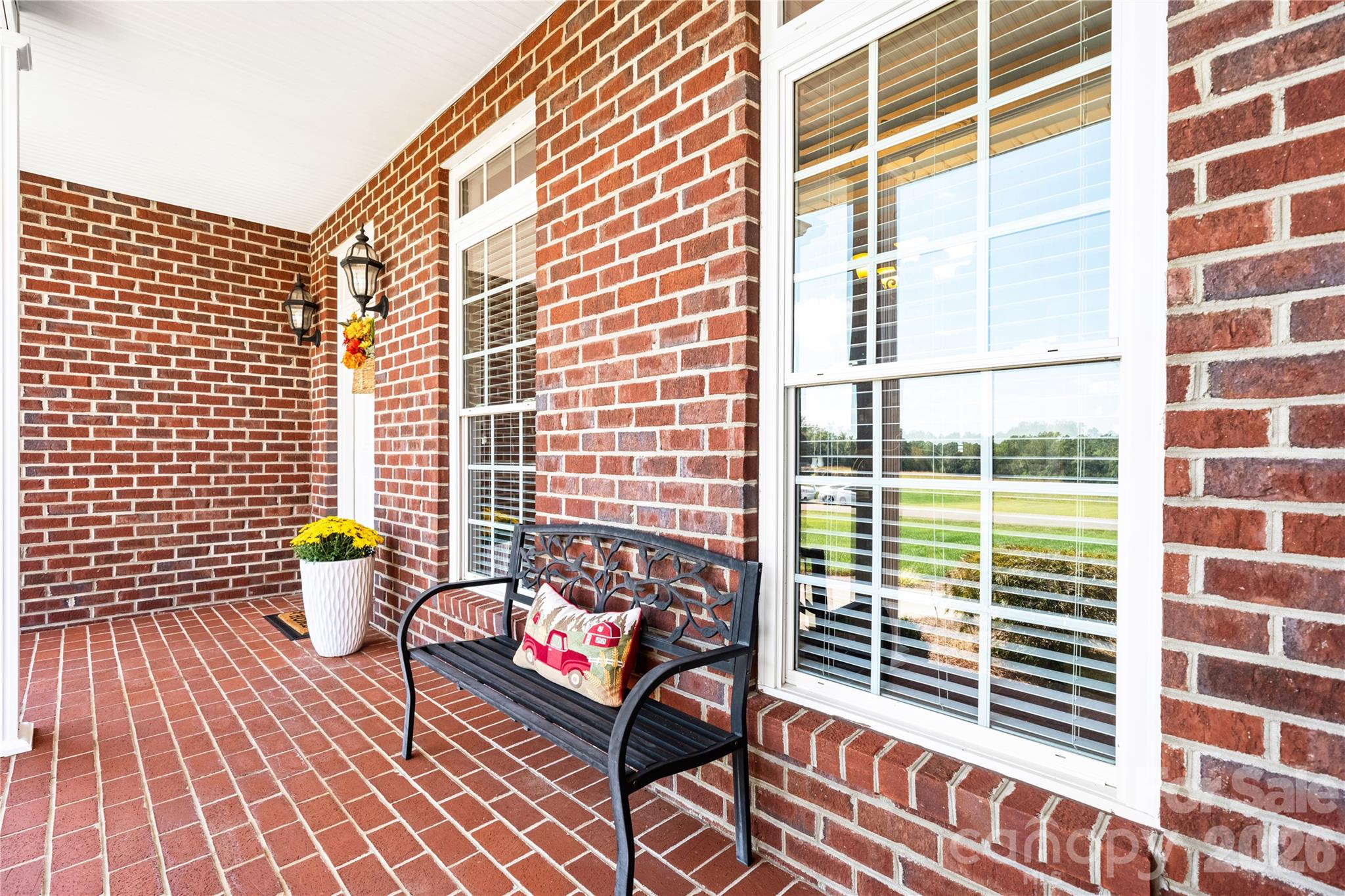 66 Hawks Ridge Property Photo 4