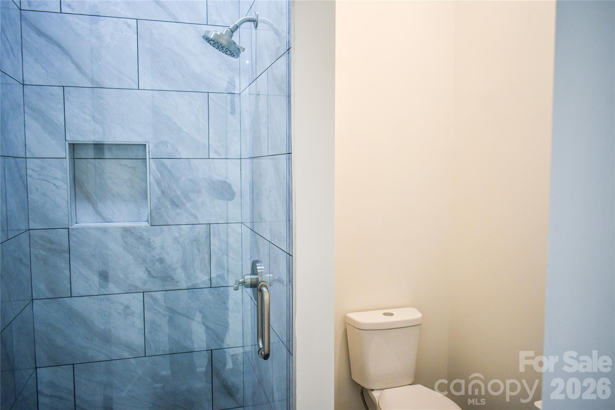 2003 Plain Field Drive Property Photo 6
