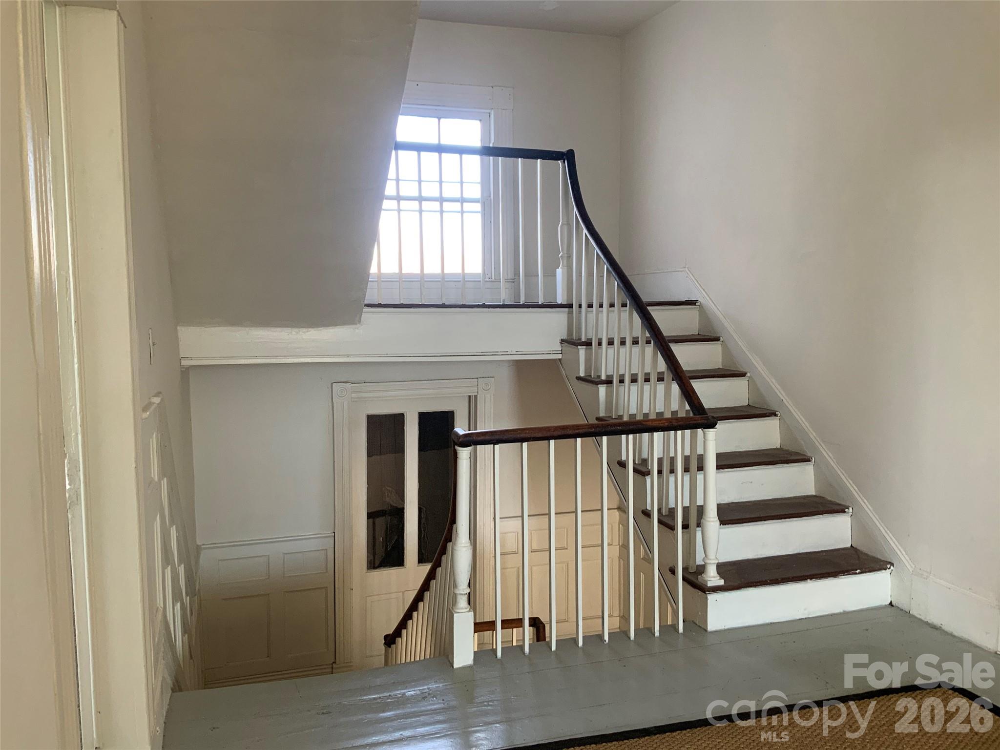117 E Academy Street Property Photo 18