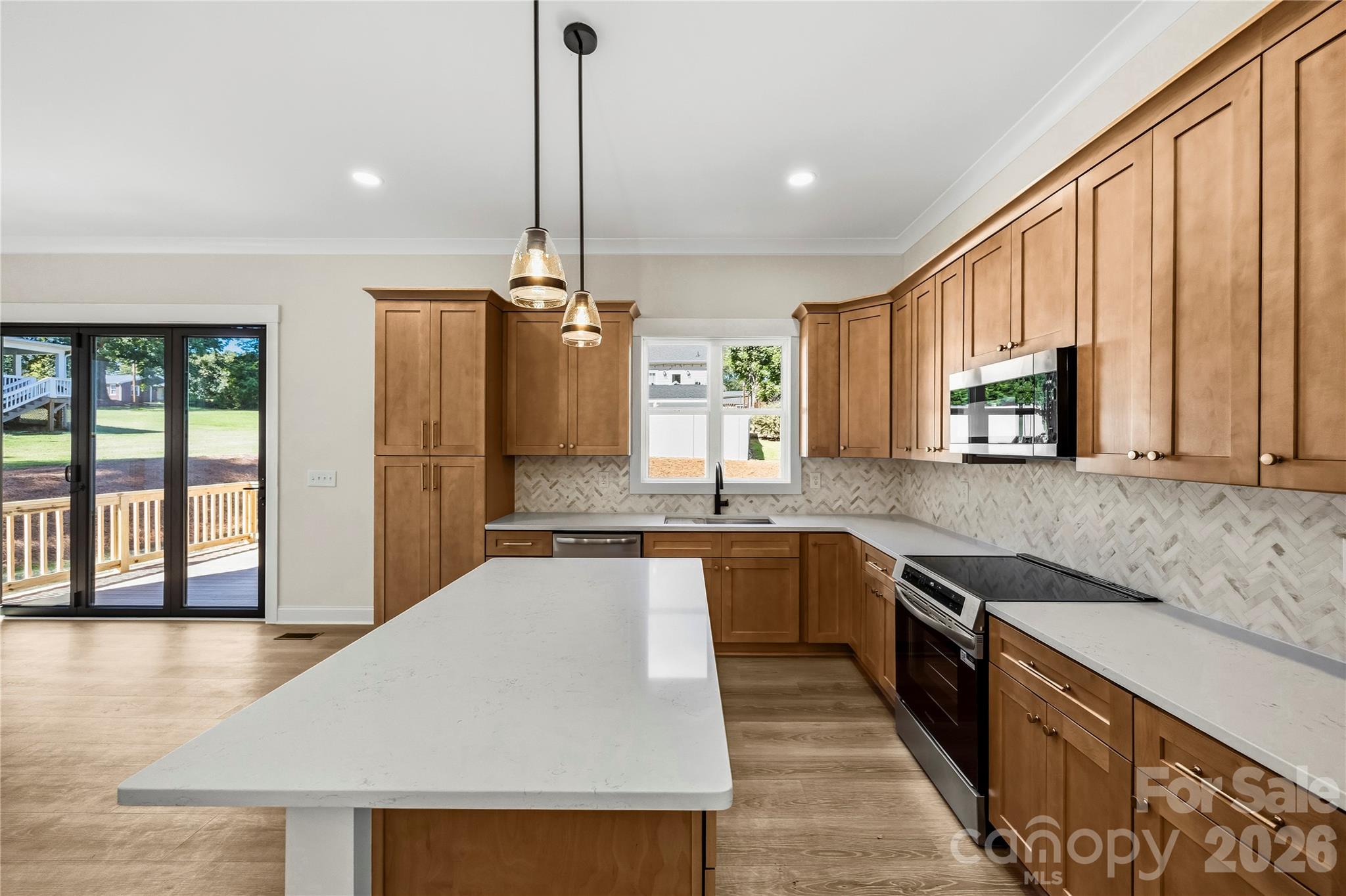 208 Excelsior Street Property Photo 6