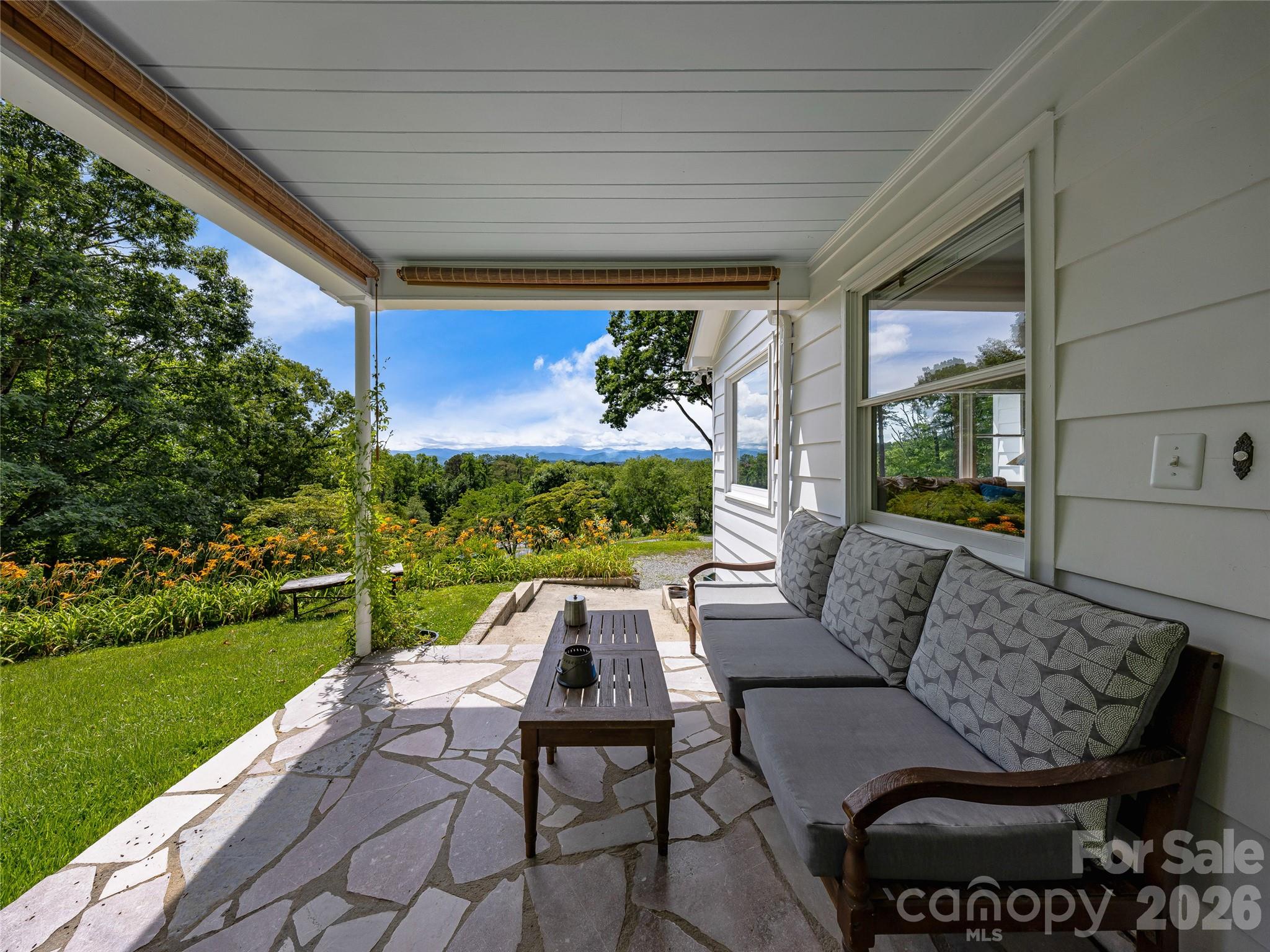 170 Twin Springs Road Property Photo 11