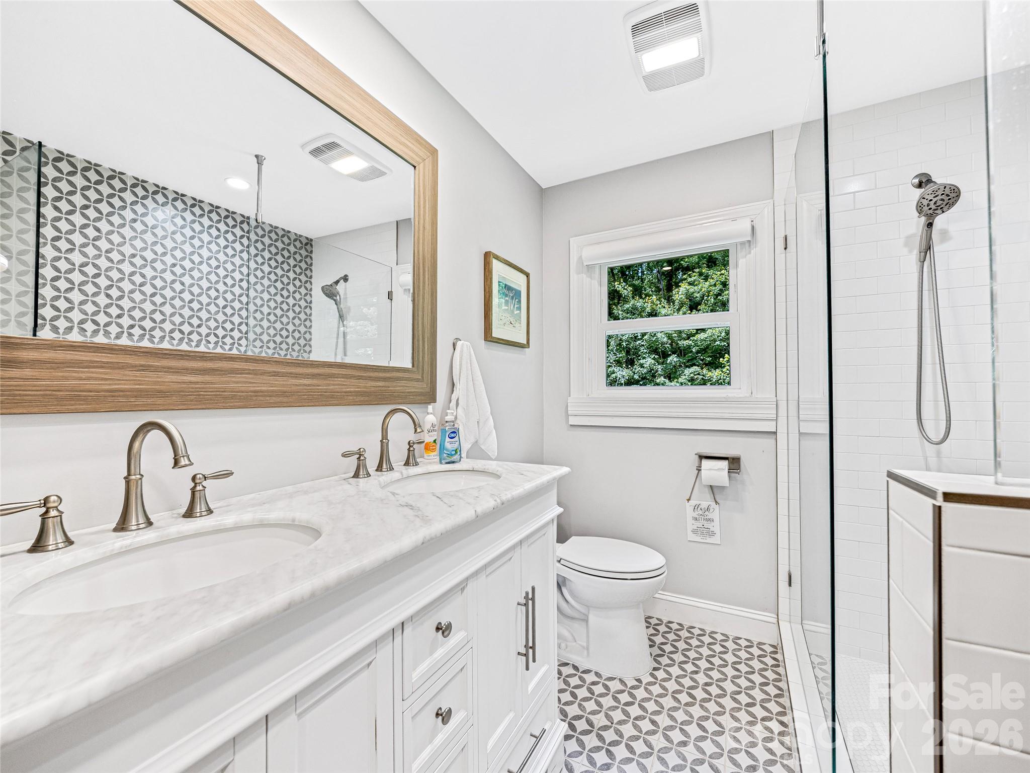 170 Twin Springs Road Property Photo 13