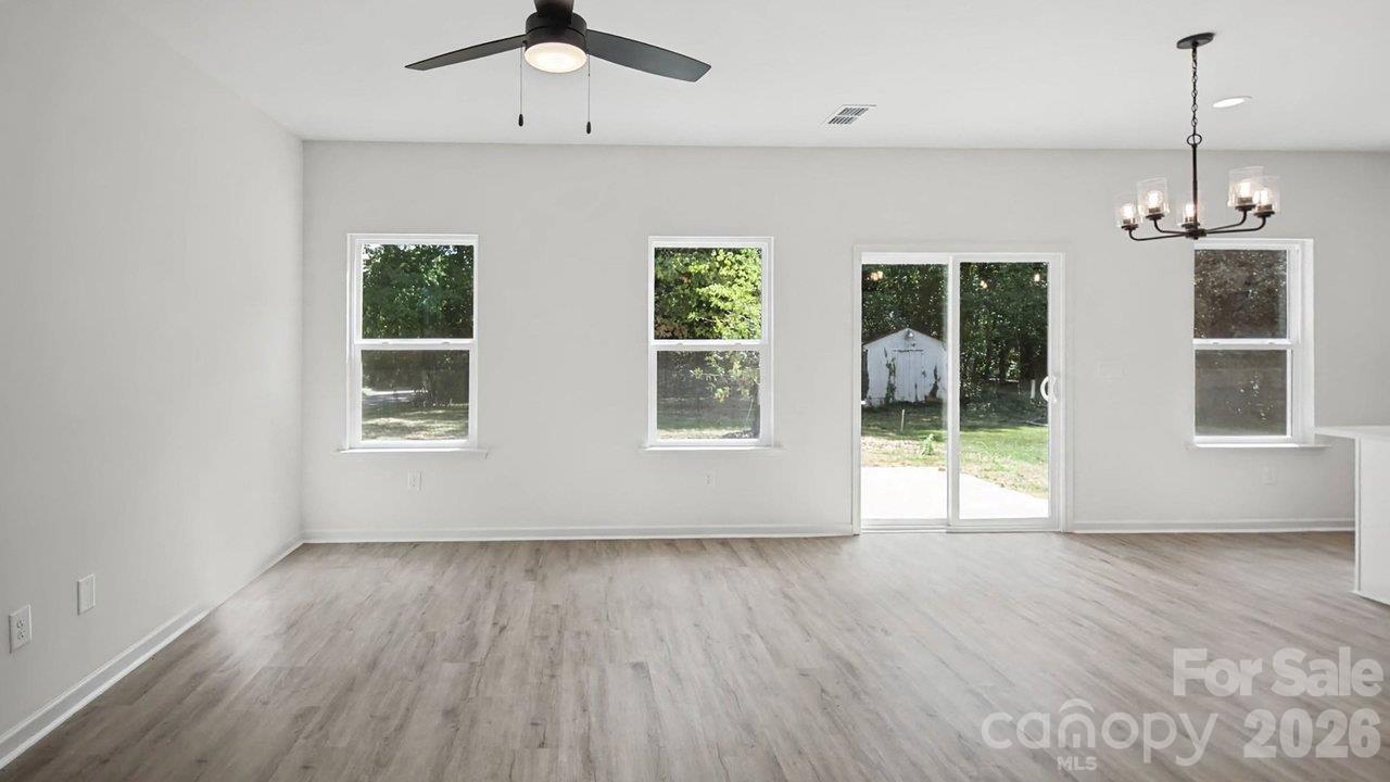 803 Key Street Property Photo 8