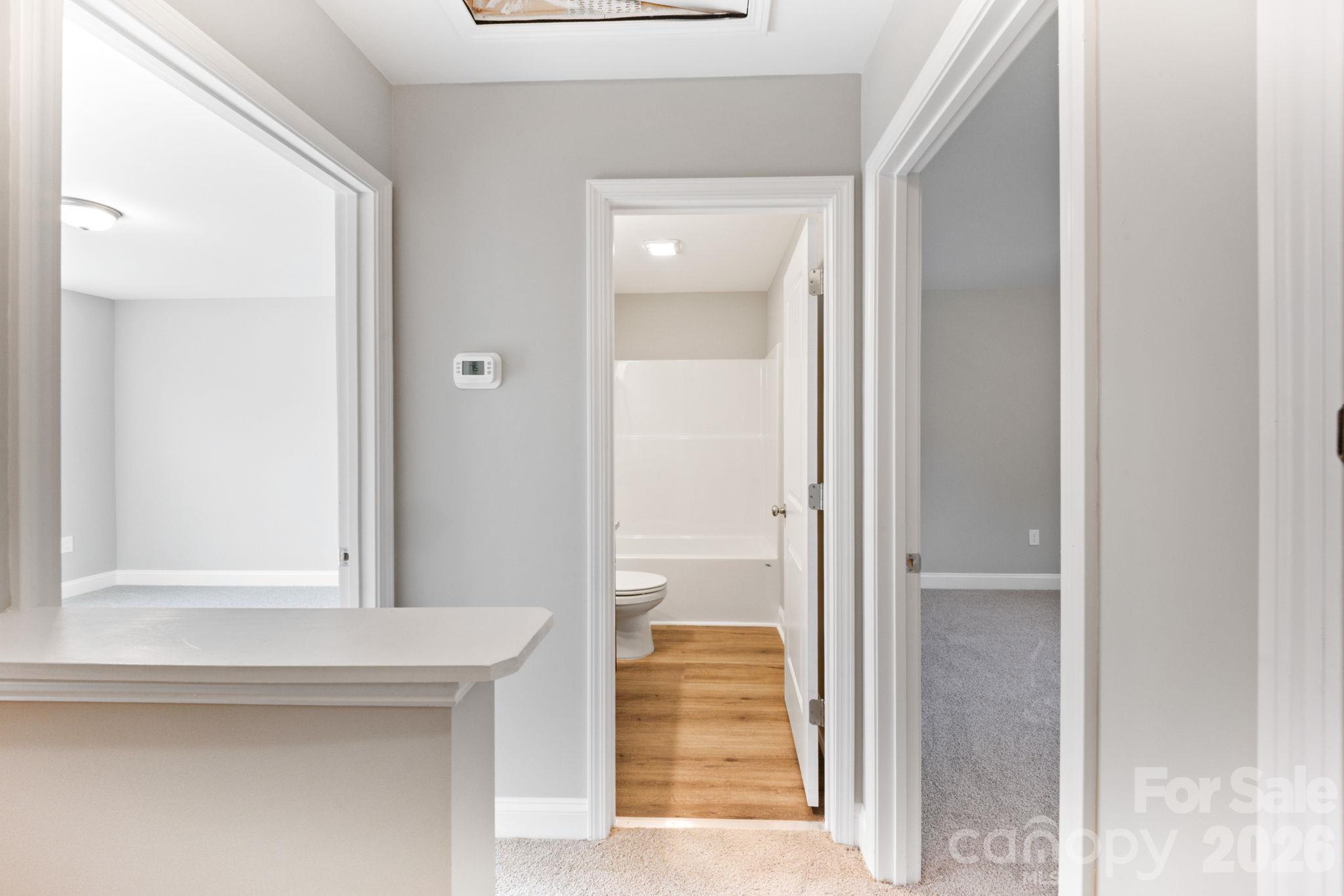 700 W Horah Street Property Photo 14
