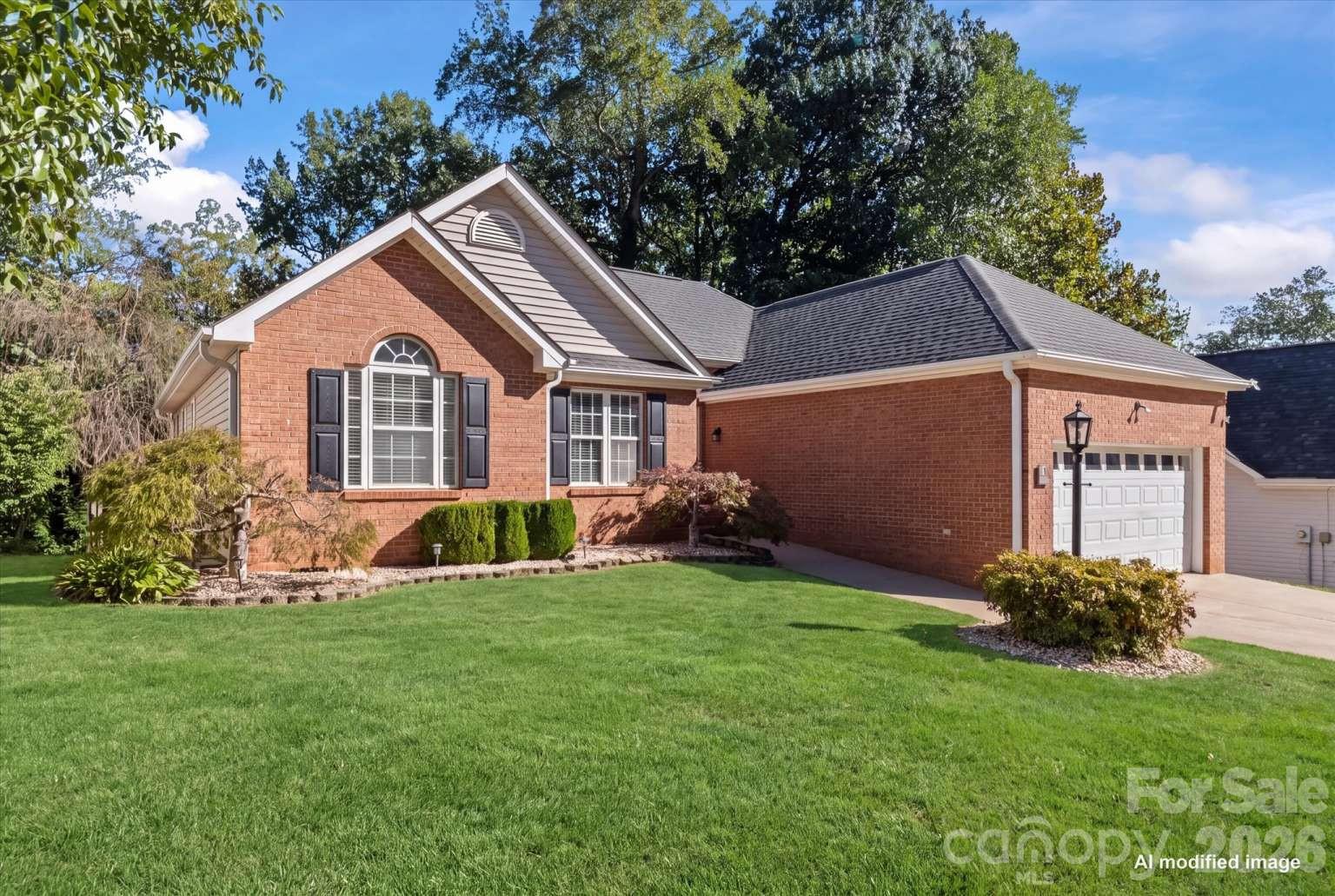 5125 Old Plantation Circle Property Photo 1
