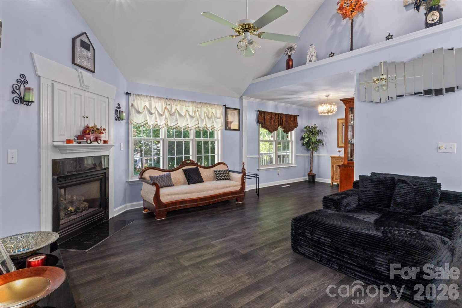 5125 Old Plantation Circle Property Photo 4